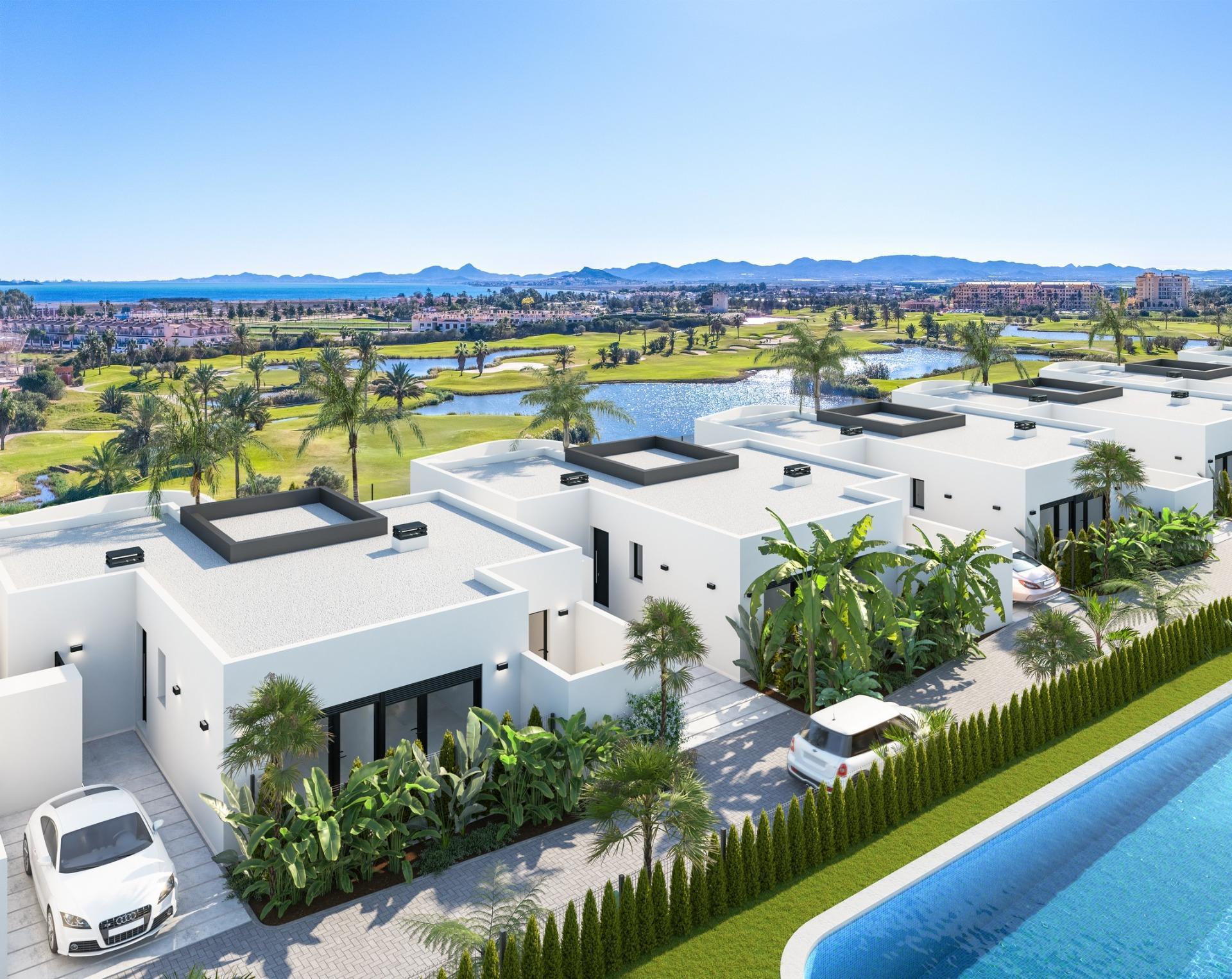 For sale of villa in Los Alcazares