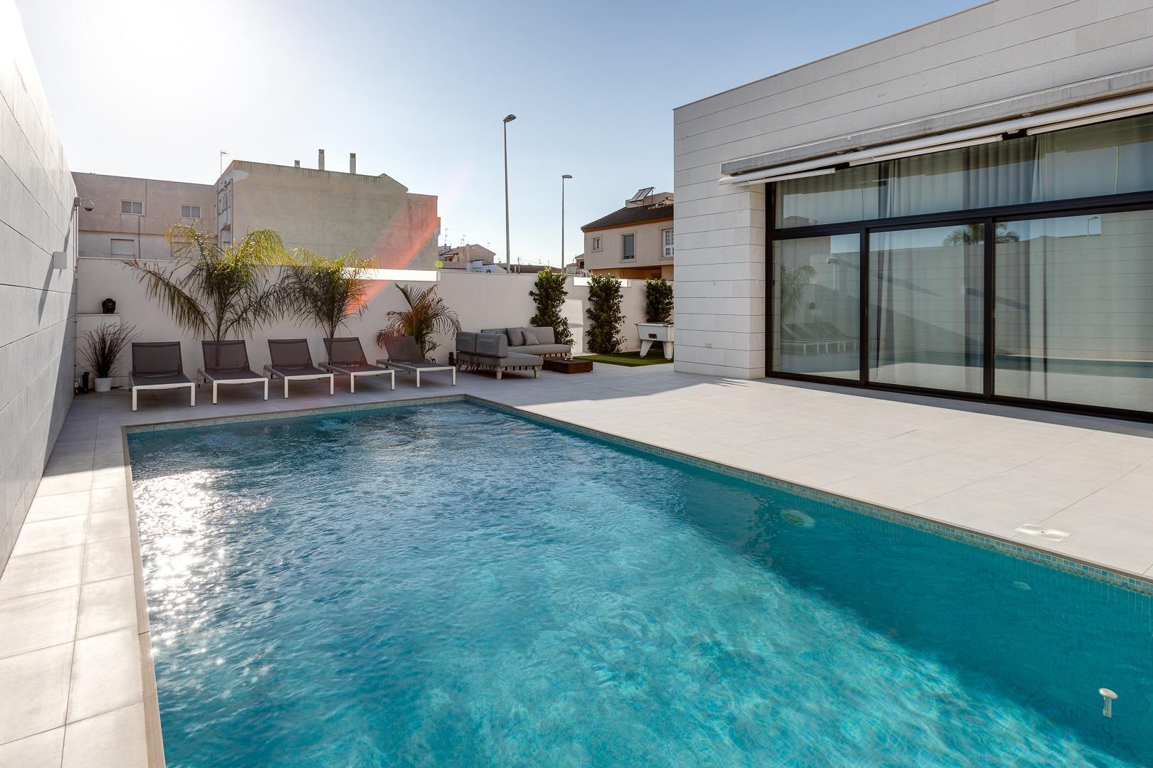 For sale of villa in Pilar de La Horadada