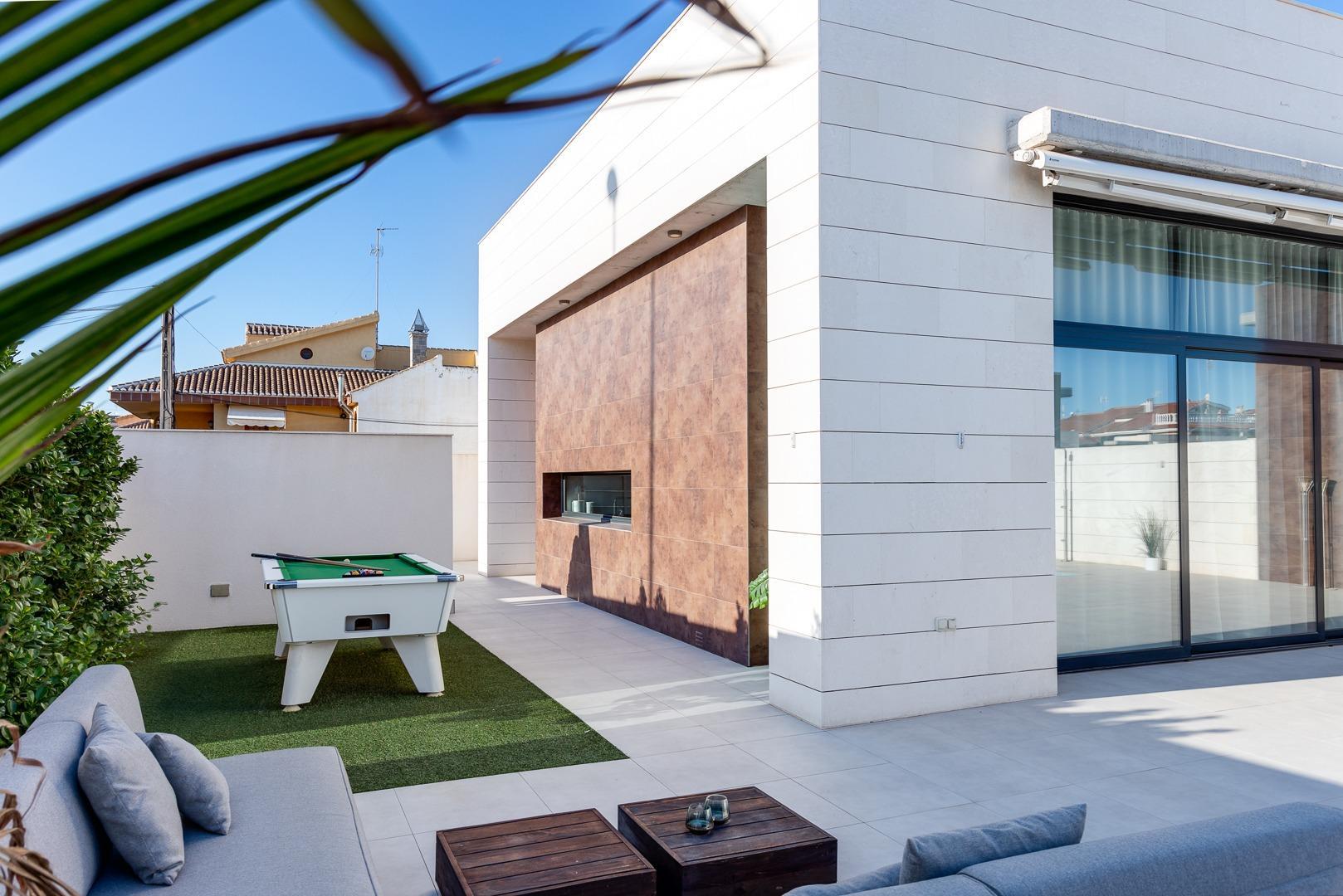For sale of villa in Pilar de La Horadada