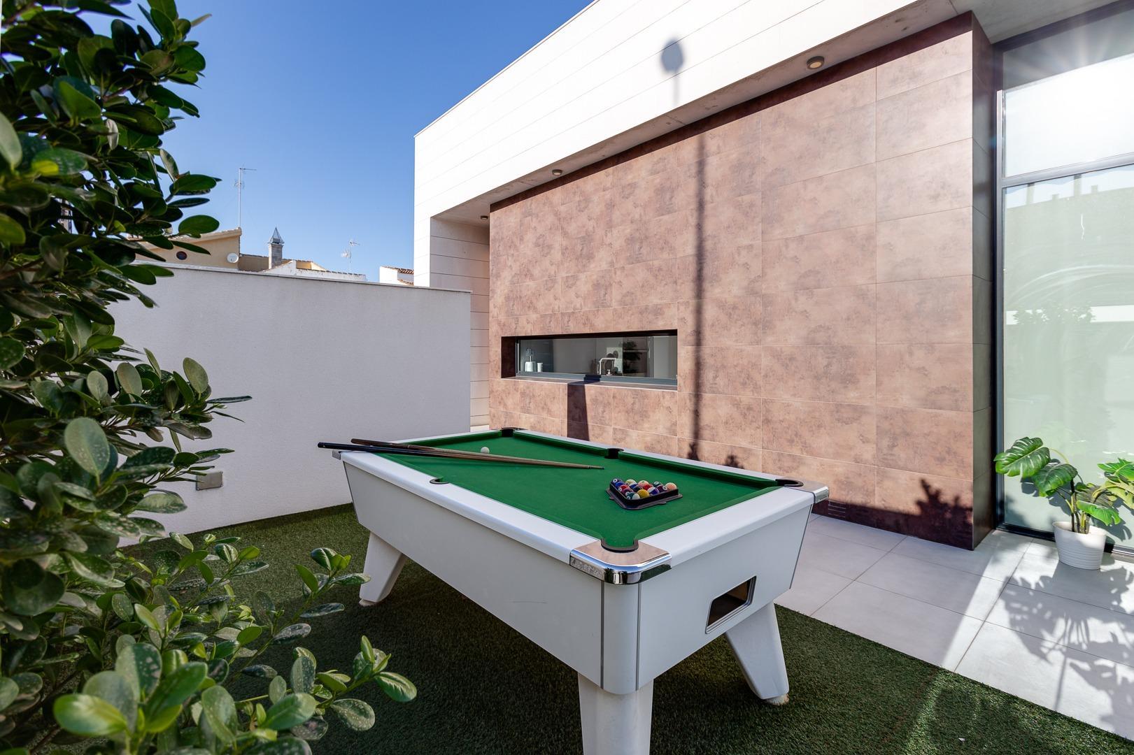 For sale of villa in Pilar de La Horadada