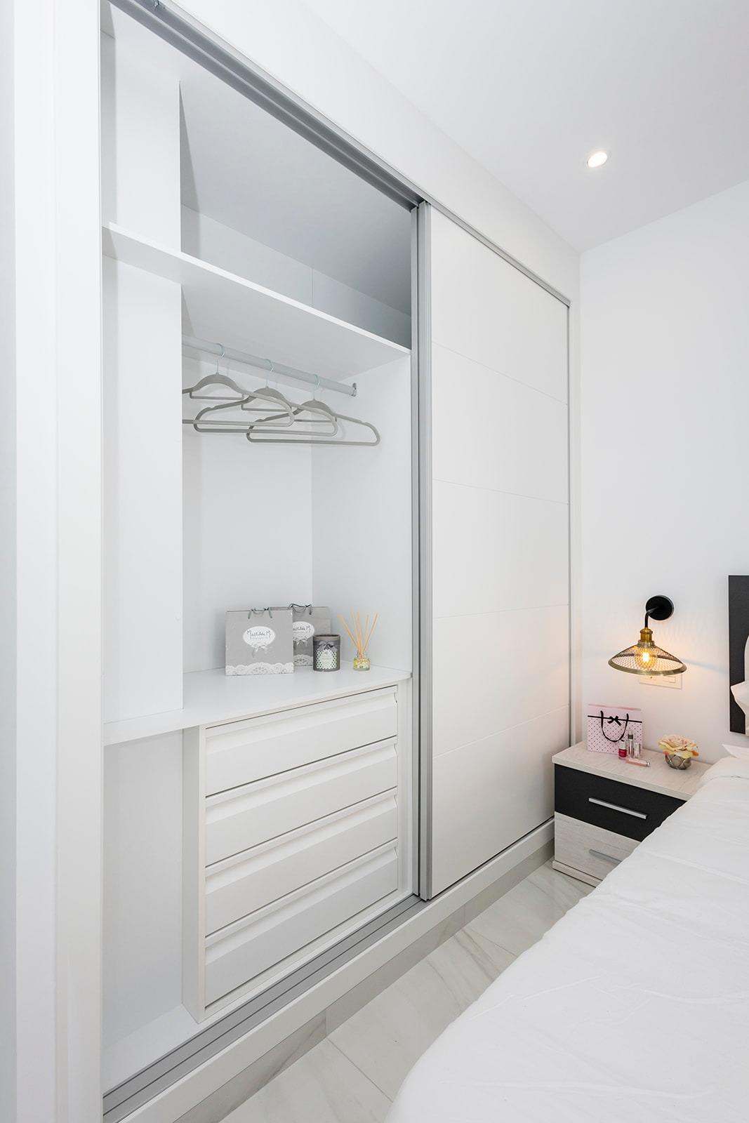 For sale of apartment in Jacarilla