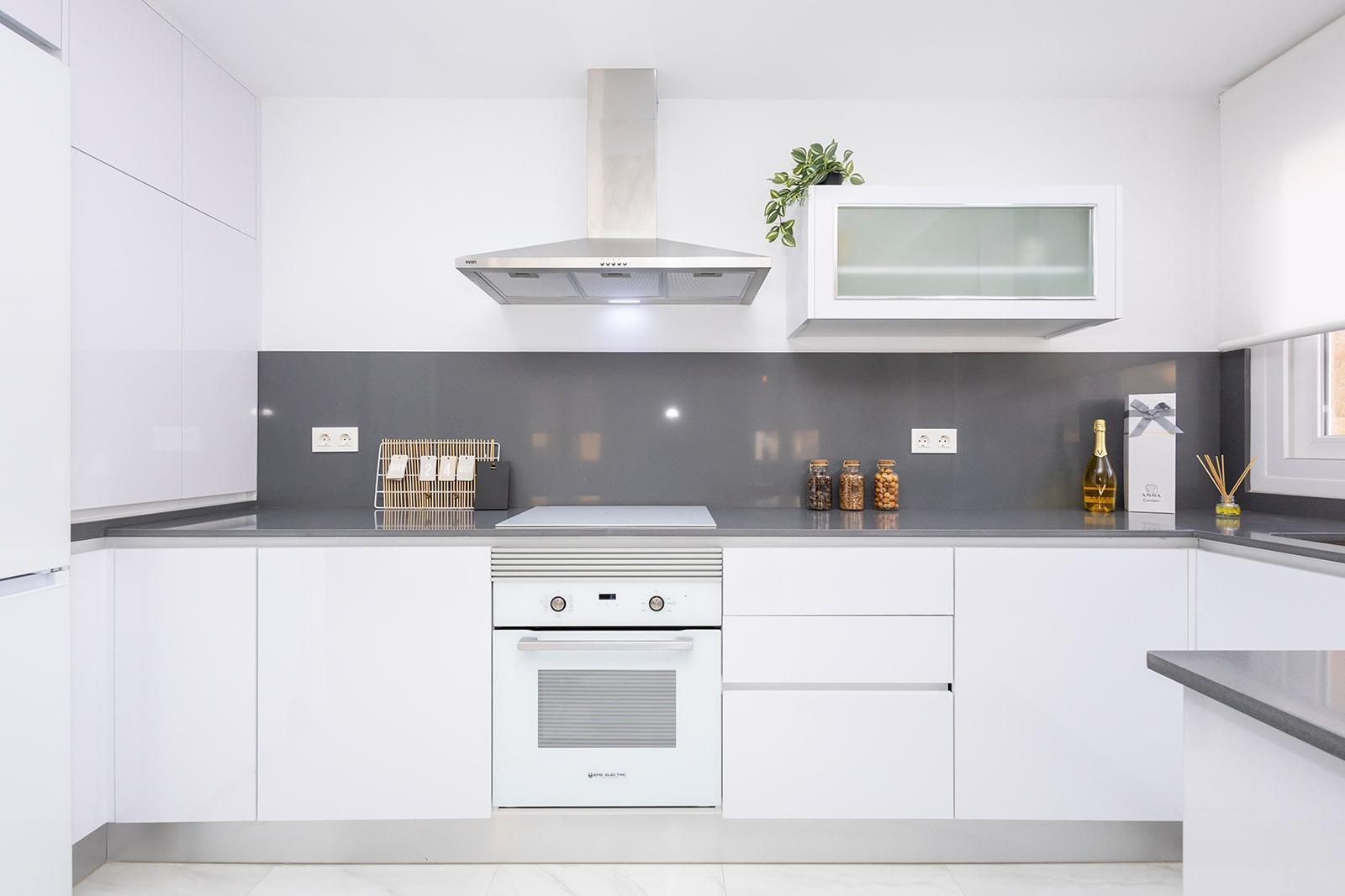 For sale of apartment in Jacarilla