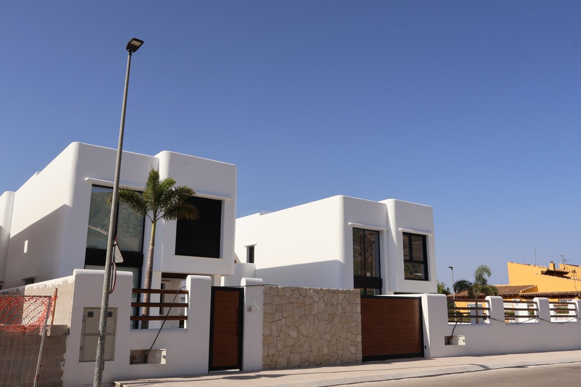 For sale of villa in Alfaz del Pi