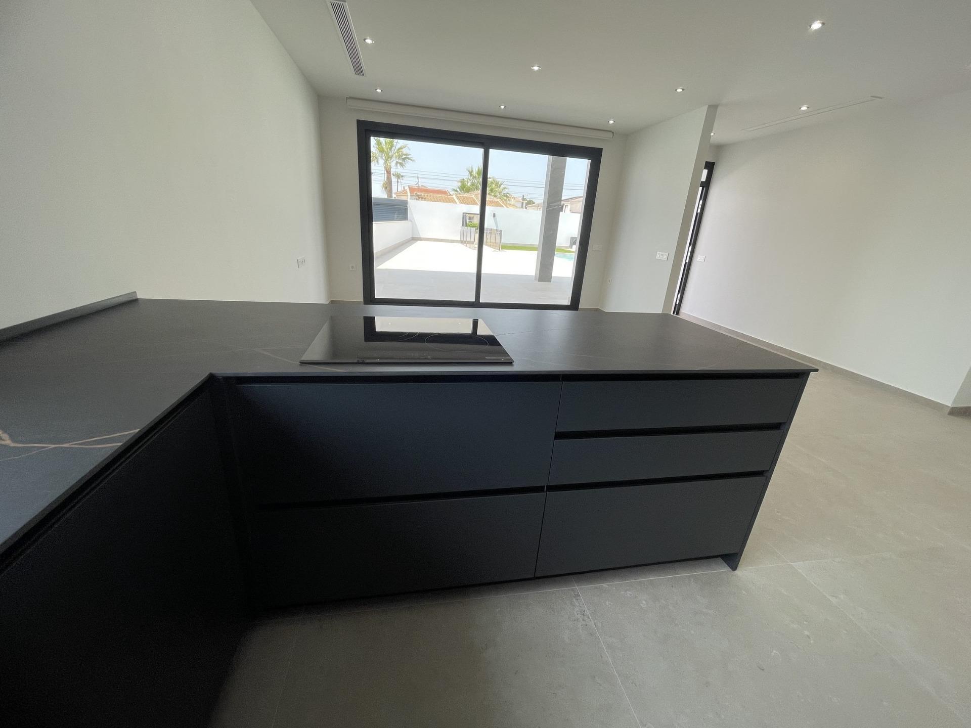 Venta de villa en Rojales