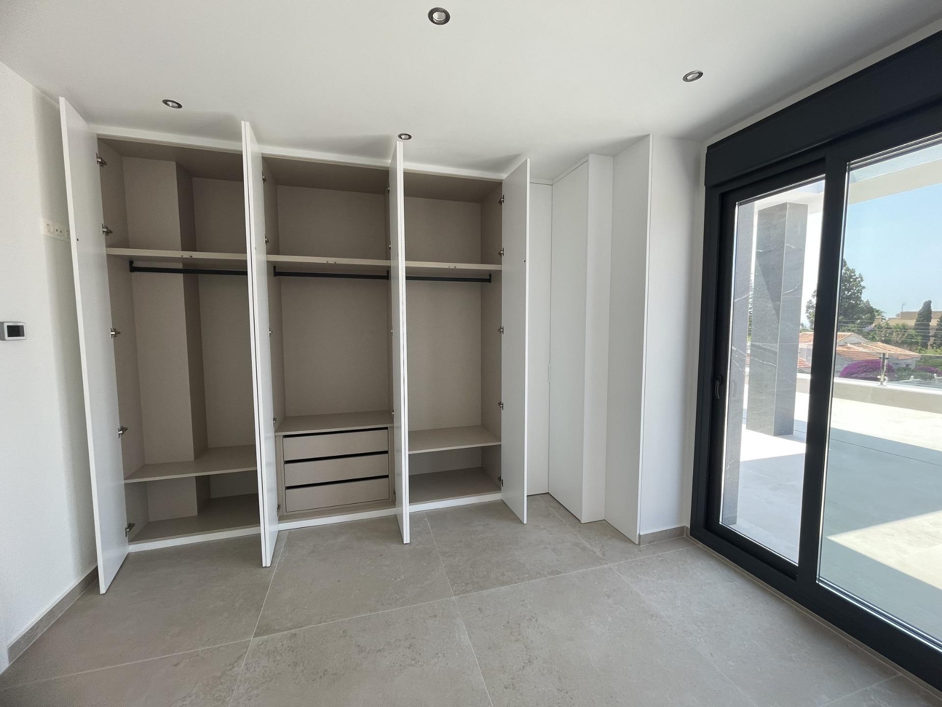 Venta de villa en Rojales