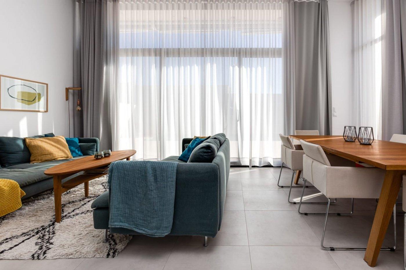 Venta de villa en Pilar de La Horadada