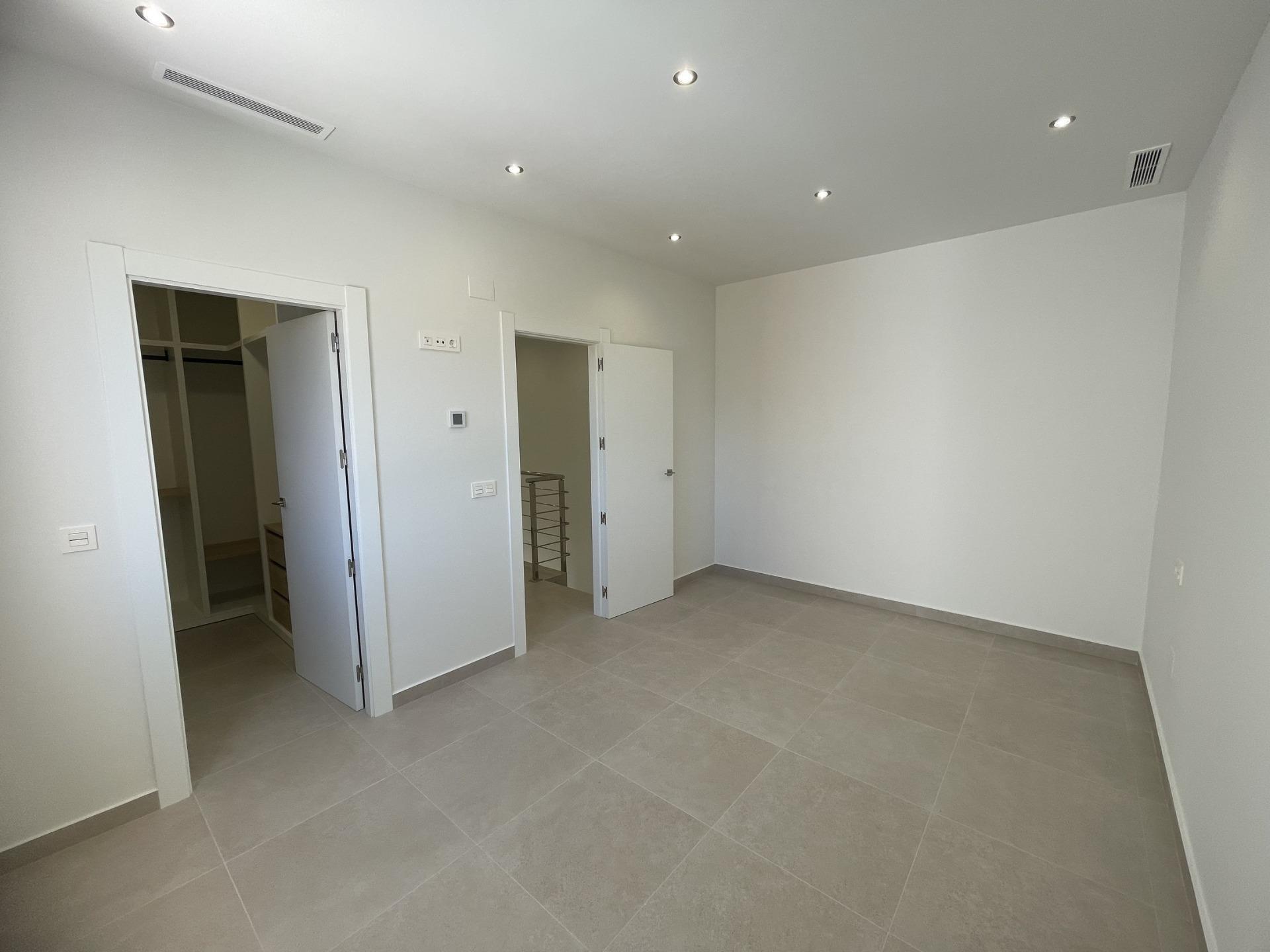 Venta de villa en Almoradi