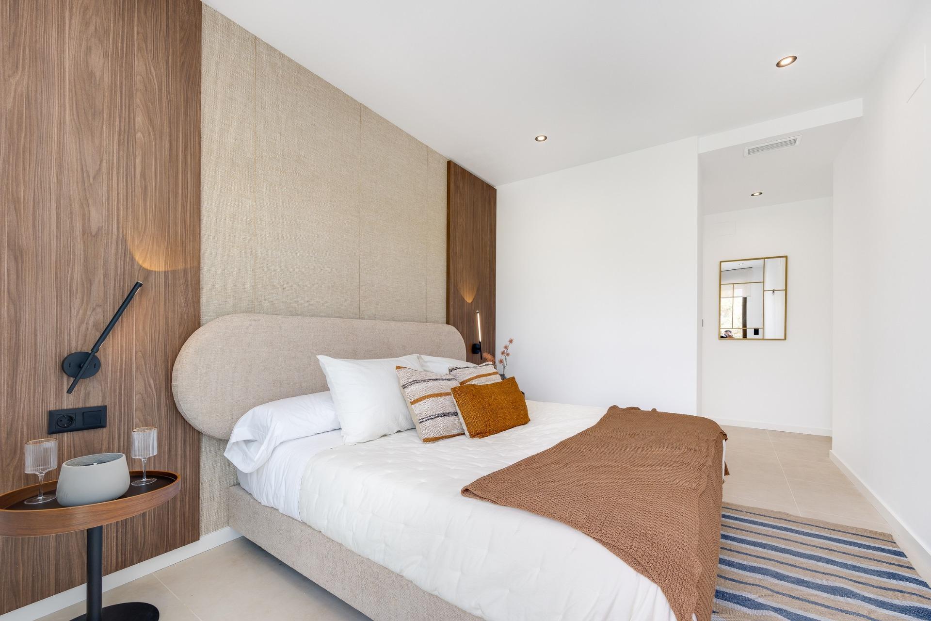 Venta de villa en Los Alcazares