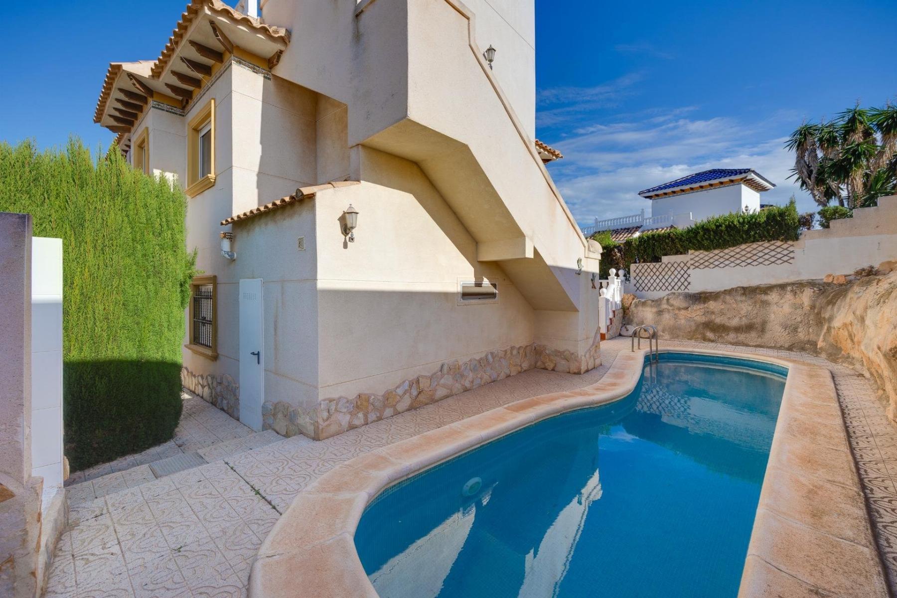 Venta de villa en Orihuela Costa