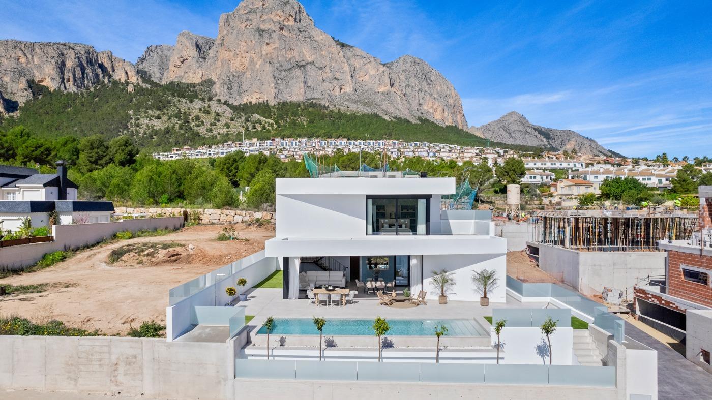 Venta de villa en Polop