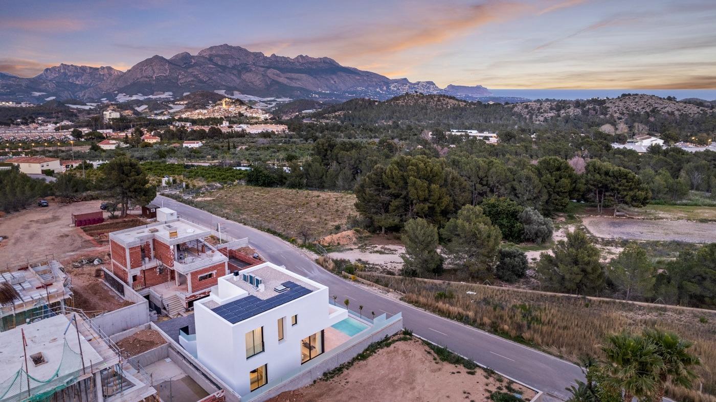 Venta de villa en Polop