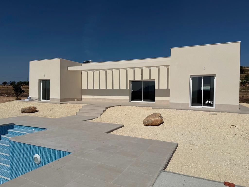 Venta de villa en Pinoso