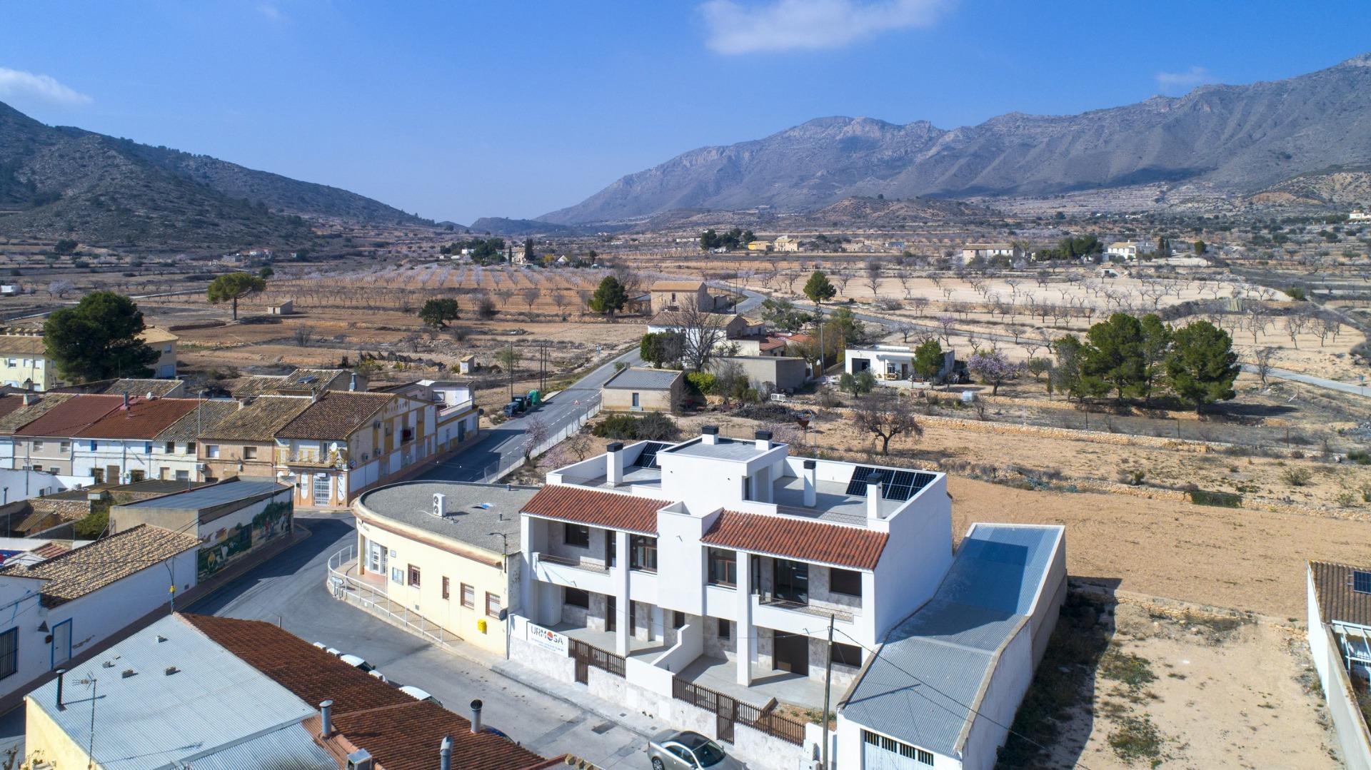 Venta de chalet en Hondón de las Nieves