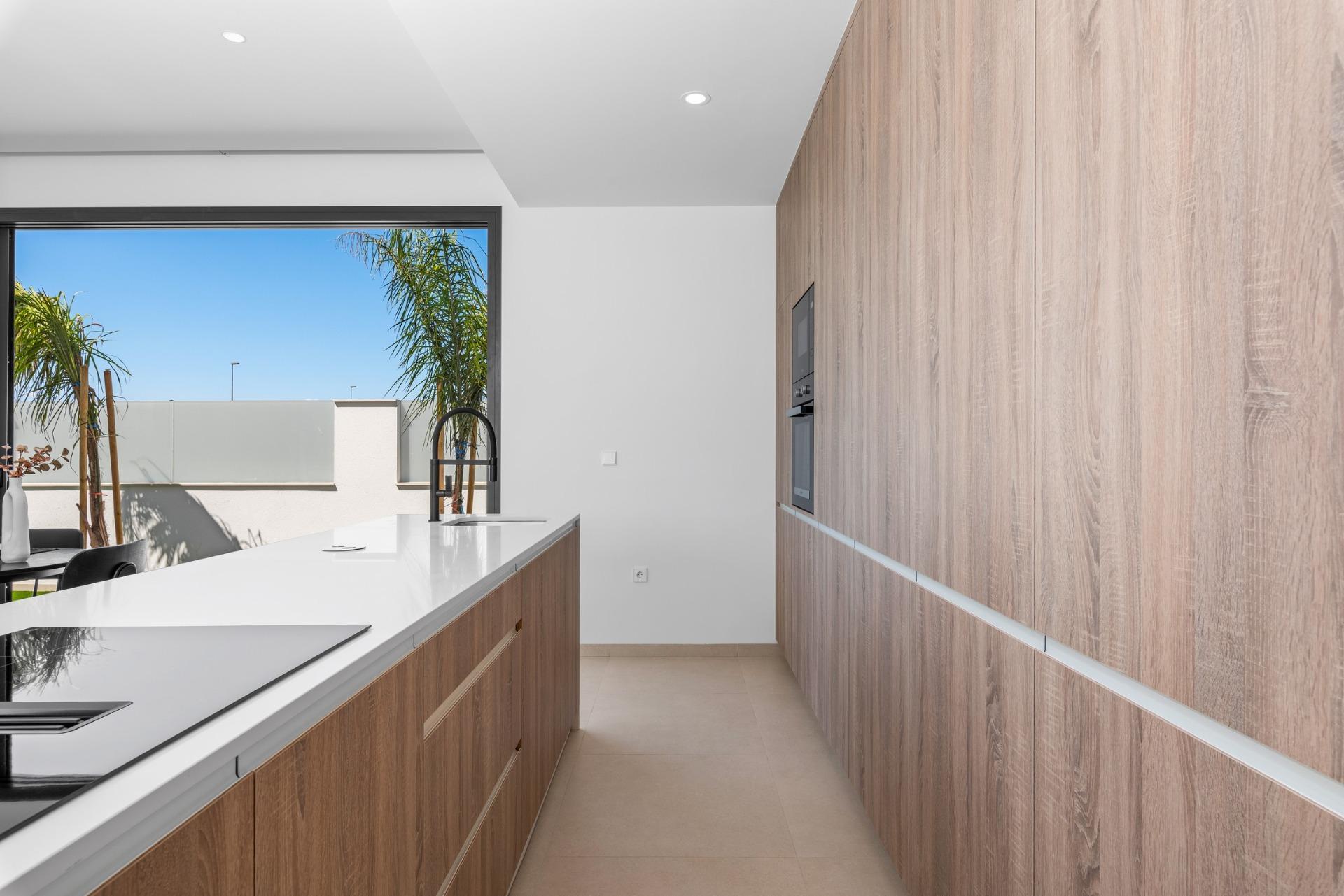 Venta de villa en Los Alcazares