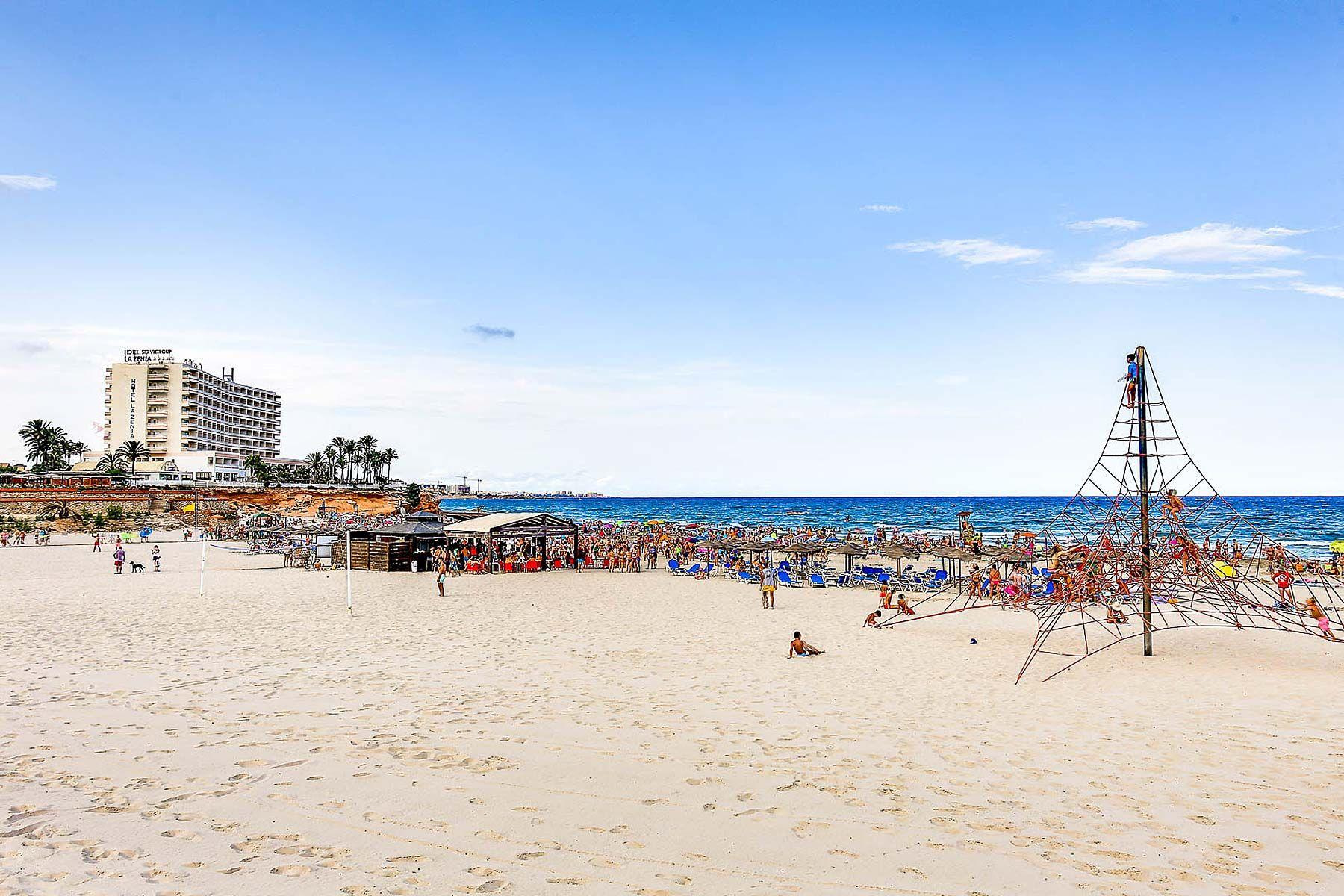 Venta de villa en Orihuela Costa