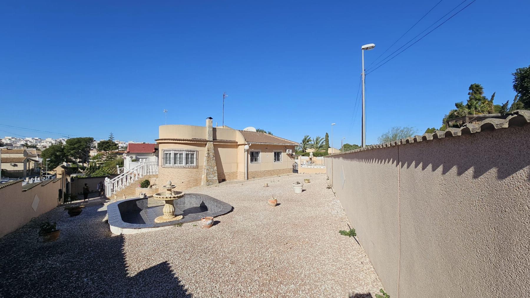 Venta de villa en Torrevieja
