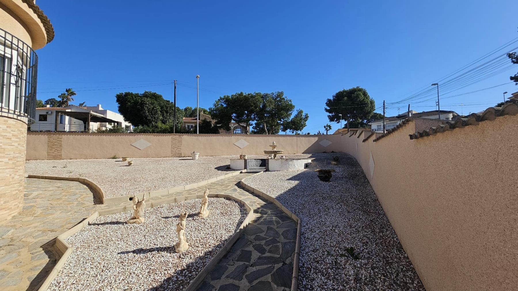 Venta de villa en Torrevieja