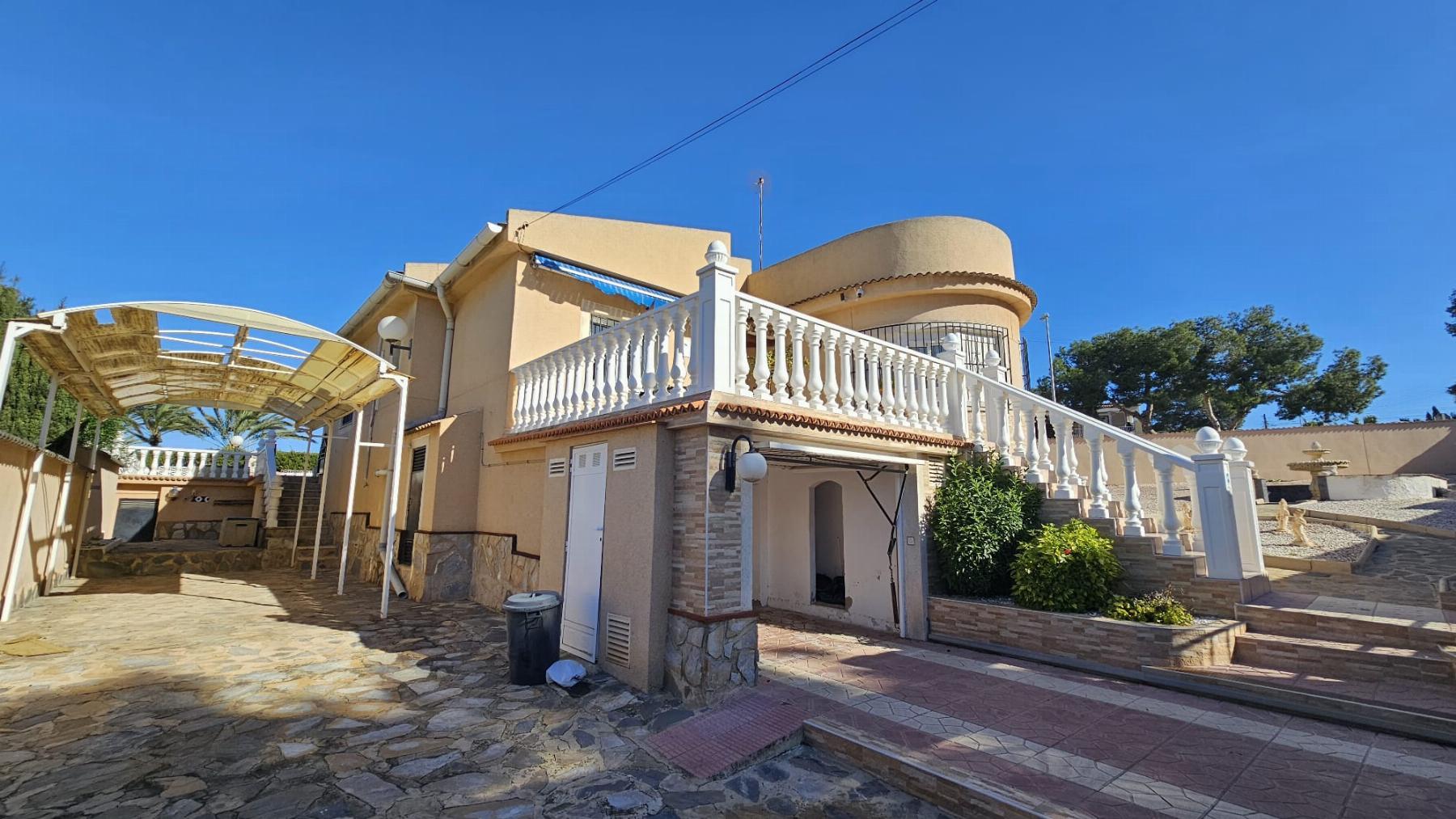 Venta de villa en Torrevieja