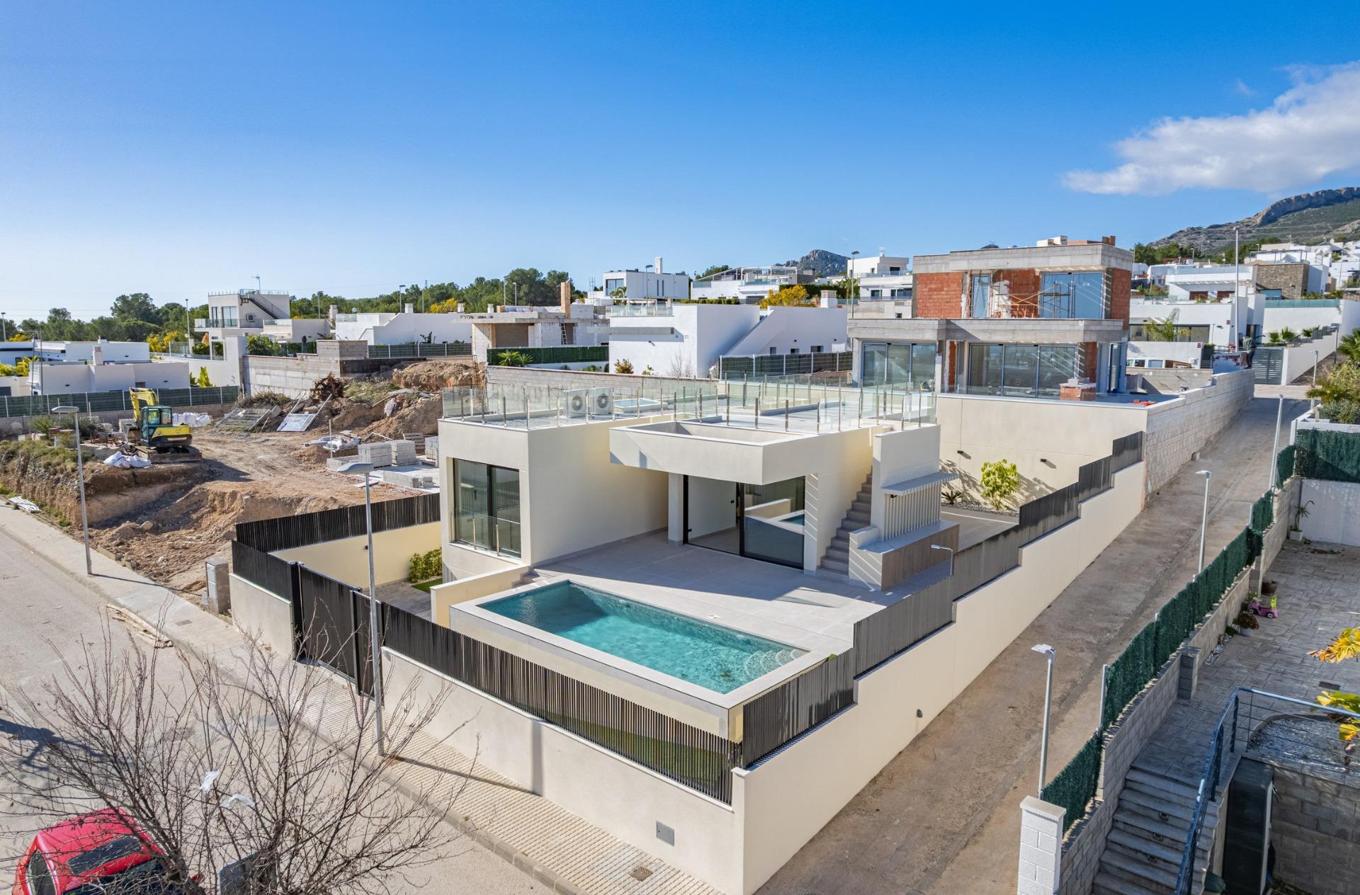 Venta de villa en Polop