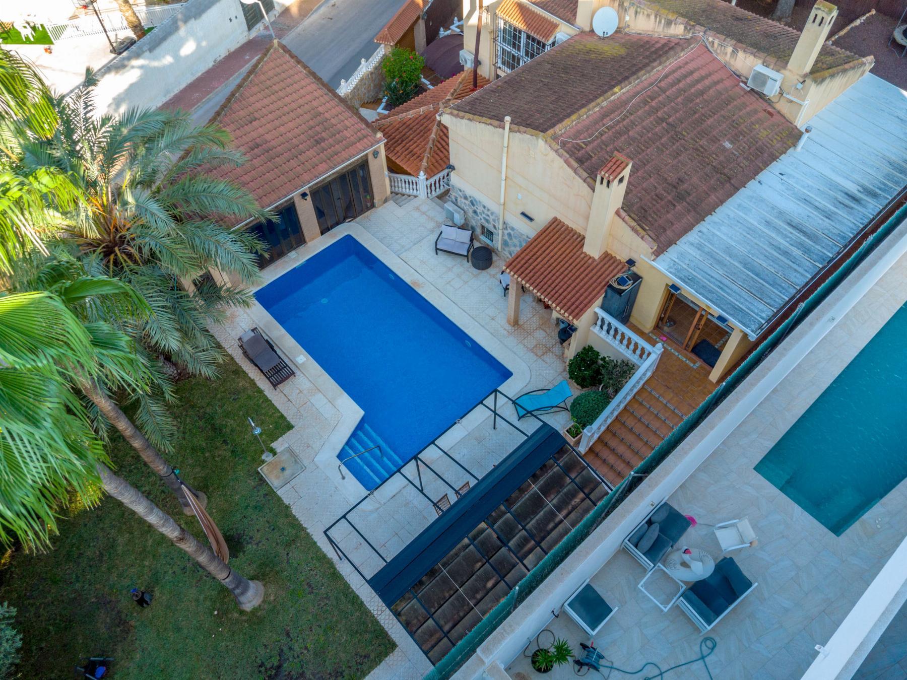 Venta de chalet en Torrevieja