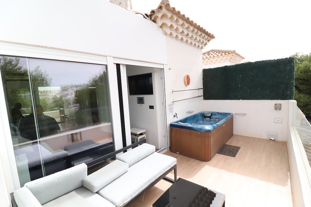 Venta de chalet en Orihuela Costa