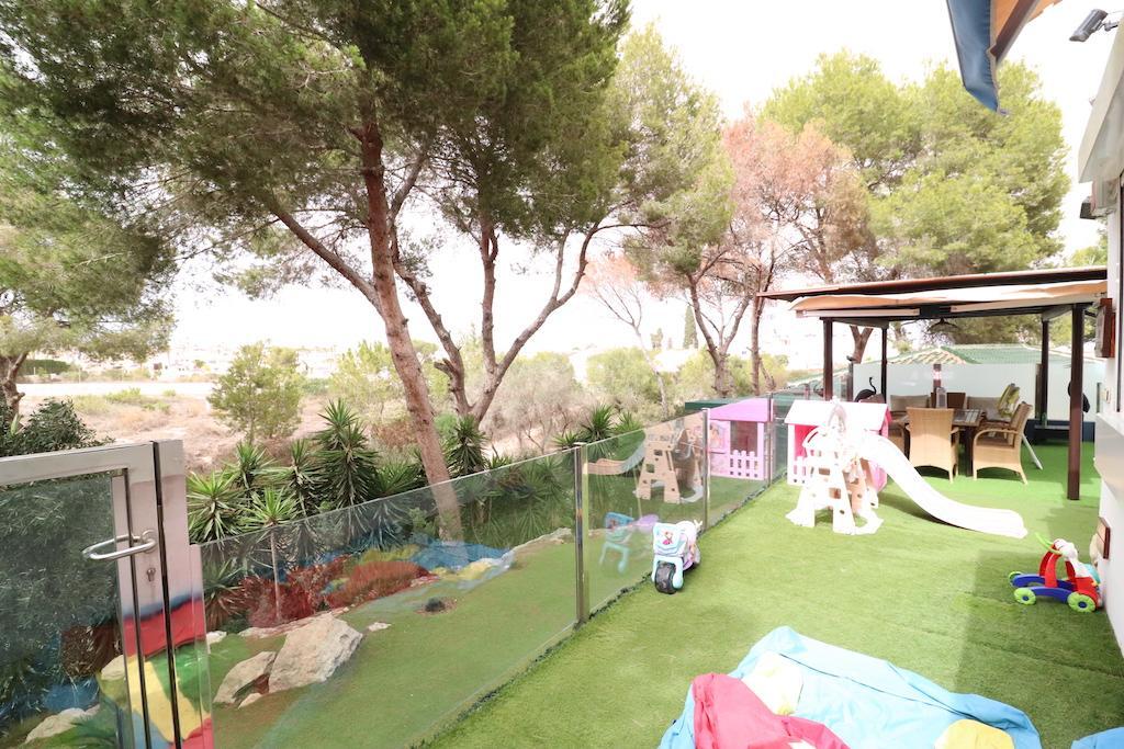 Venta de chalet en Orihuela Costa