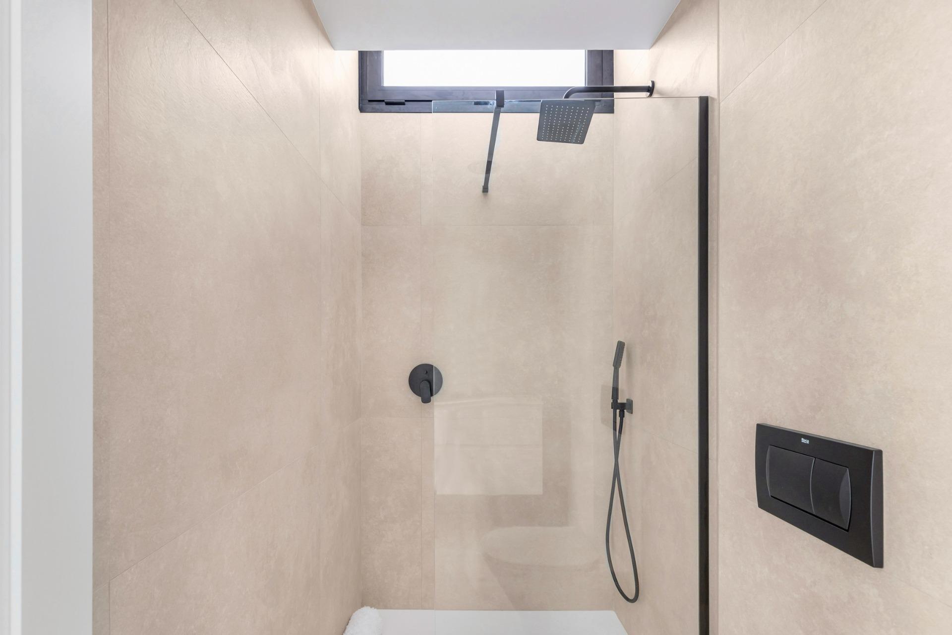 Venta de villa en Los Alcazares