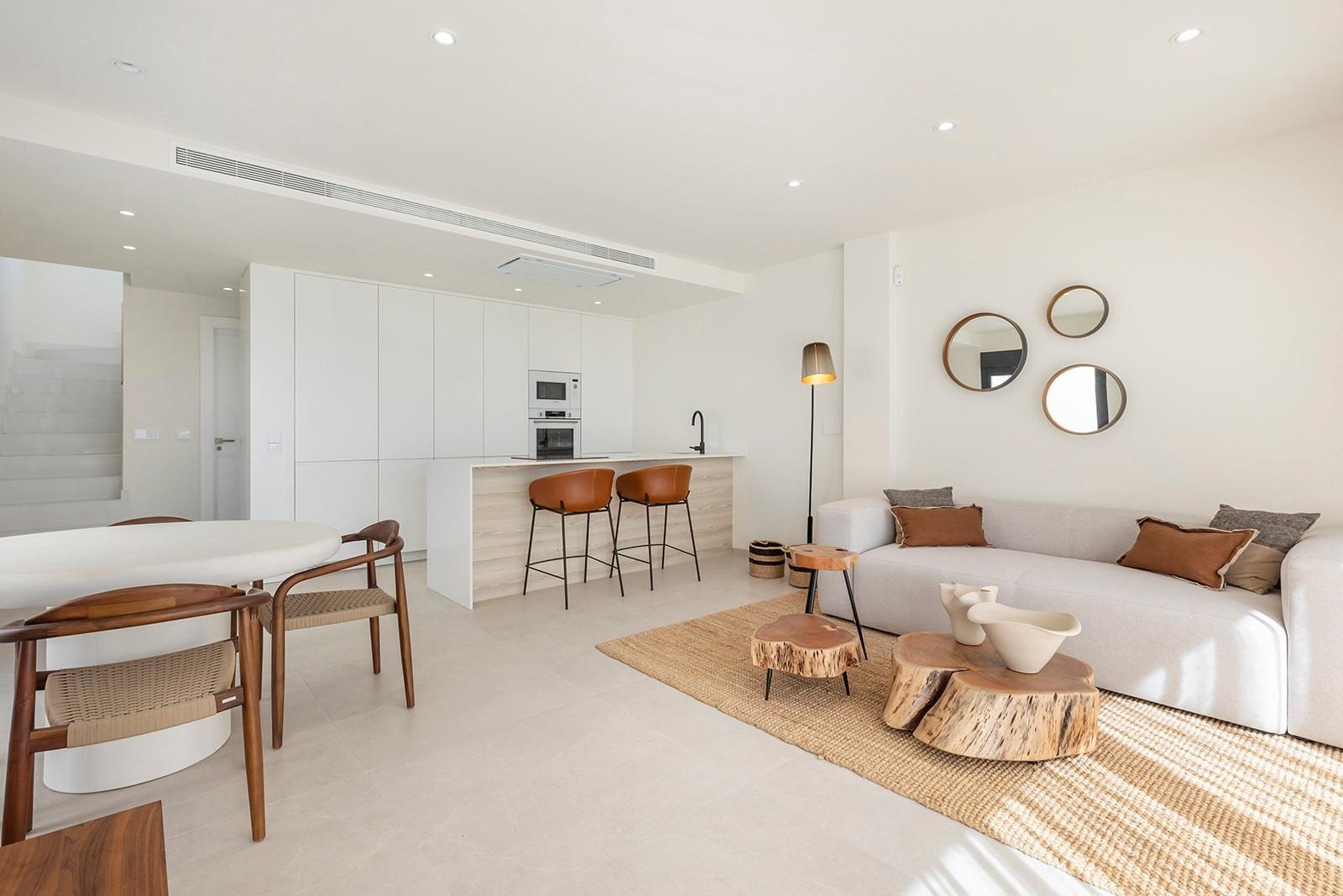 Venta de villa en Los Alcazares