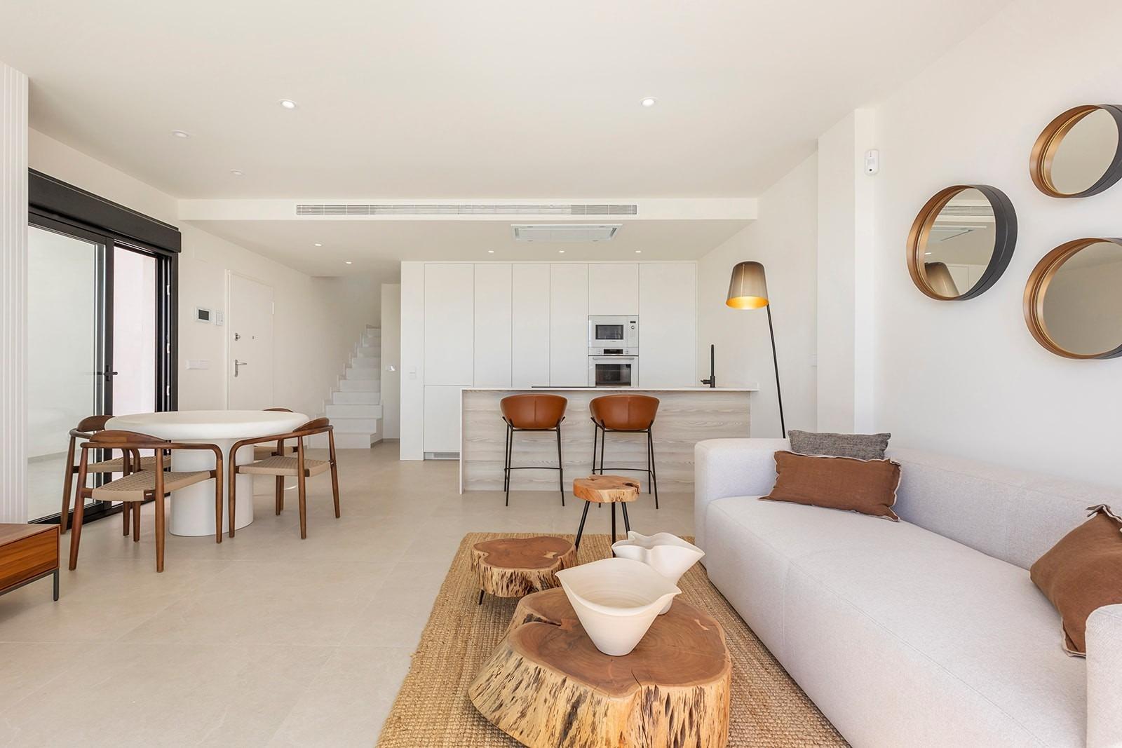 Venta de villa en Los Alcazares