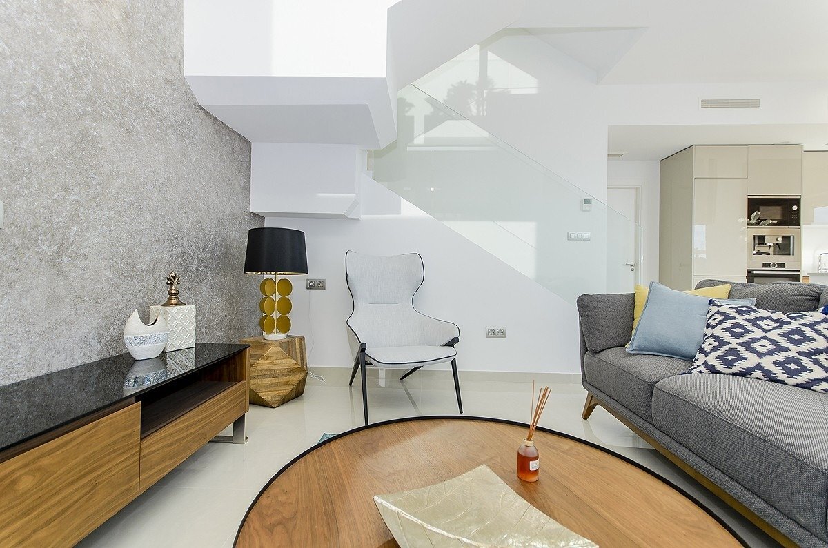 Venta de villa en Los Montesinos