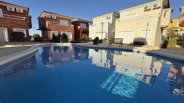 Venta de chalet en Baños y Mendigo