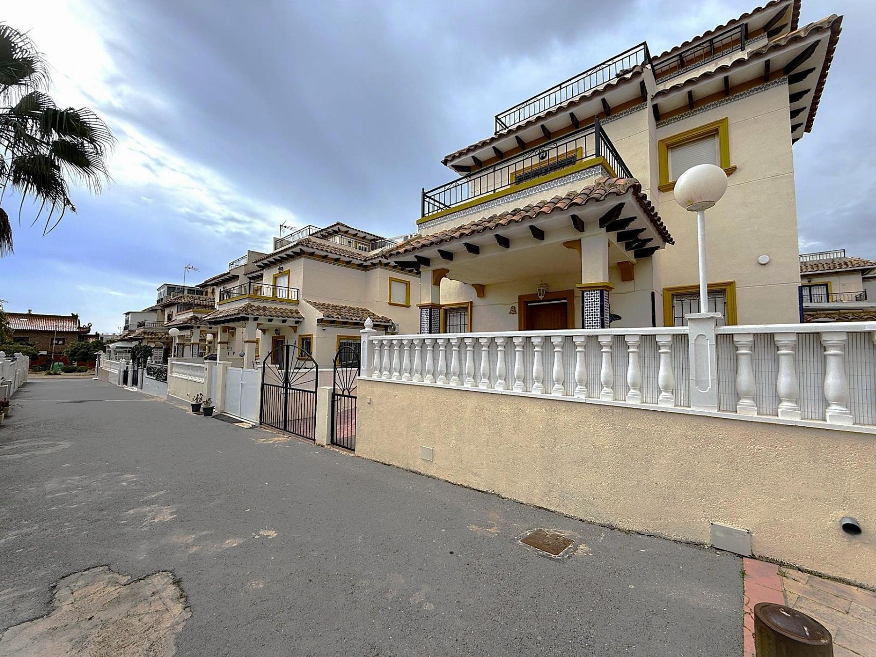 Venta de dúplex en Orihuela Costa