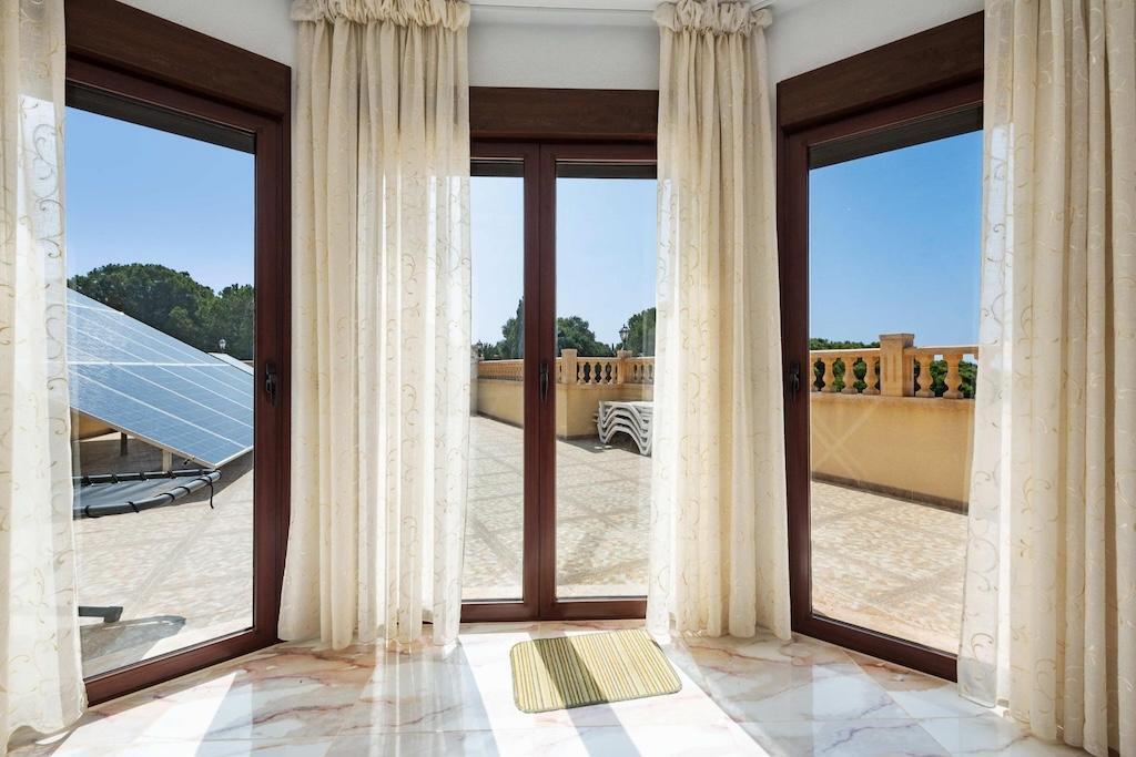 Venta de villa en Orihuela Costa
