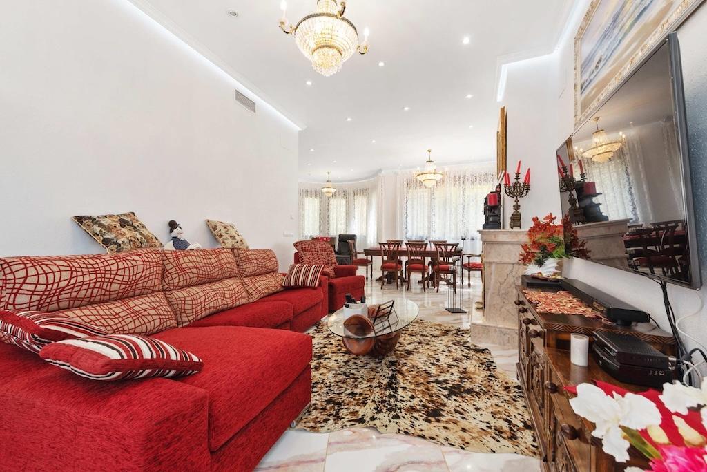 Venta de villa en Orihuela Costa