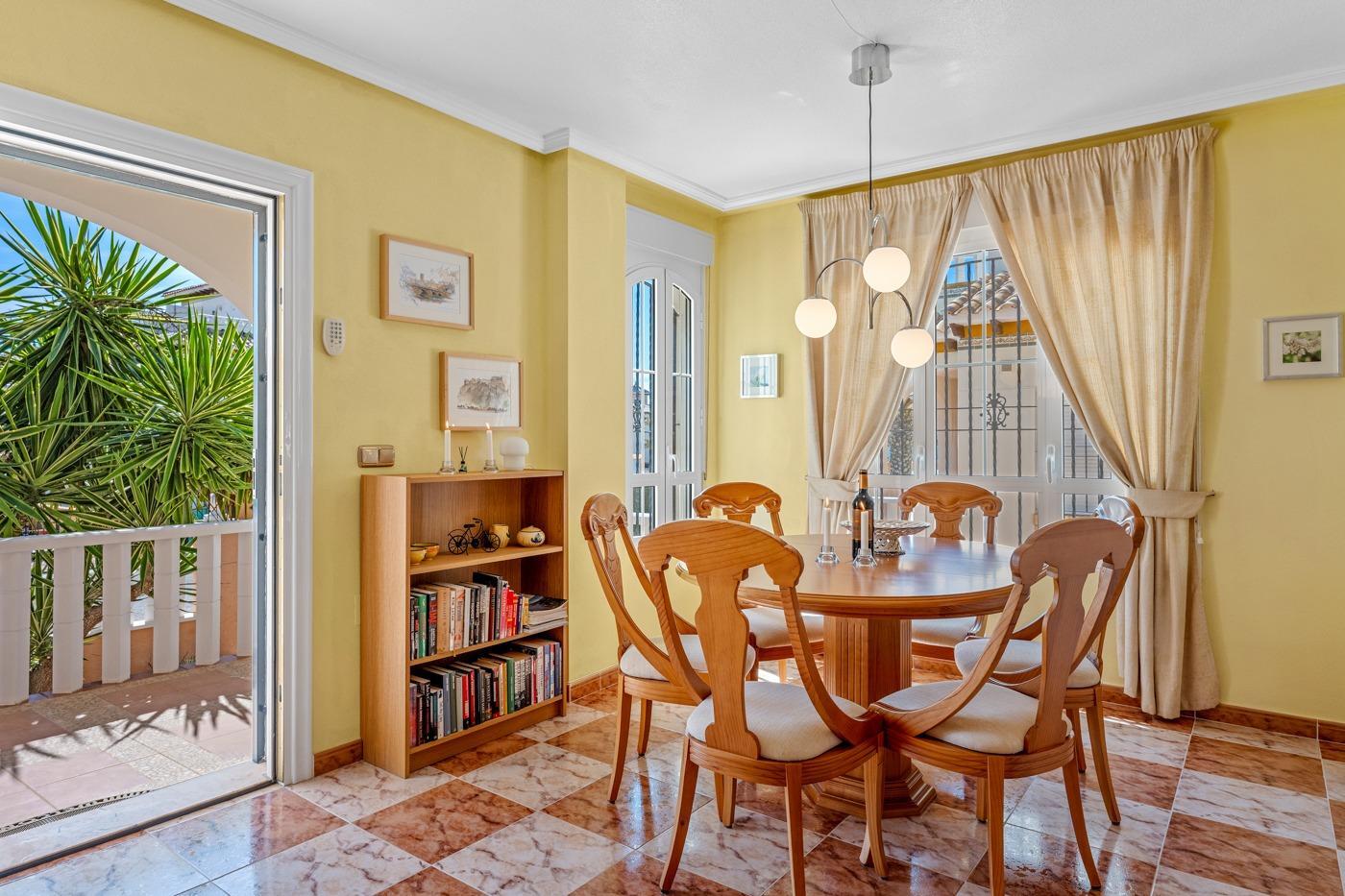 Venta de dúplex en Orihuela Costa