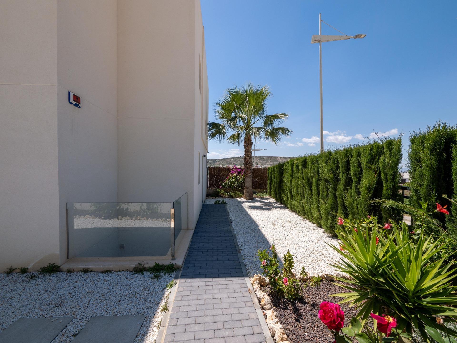 Venta de villa en Algorfa