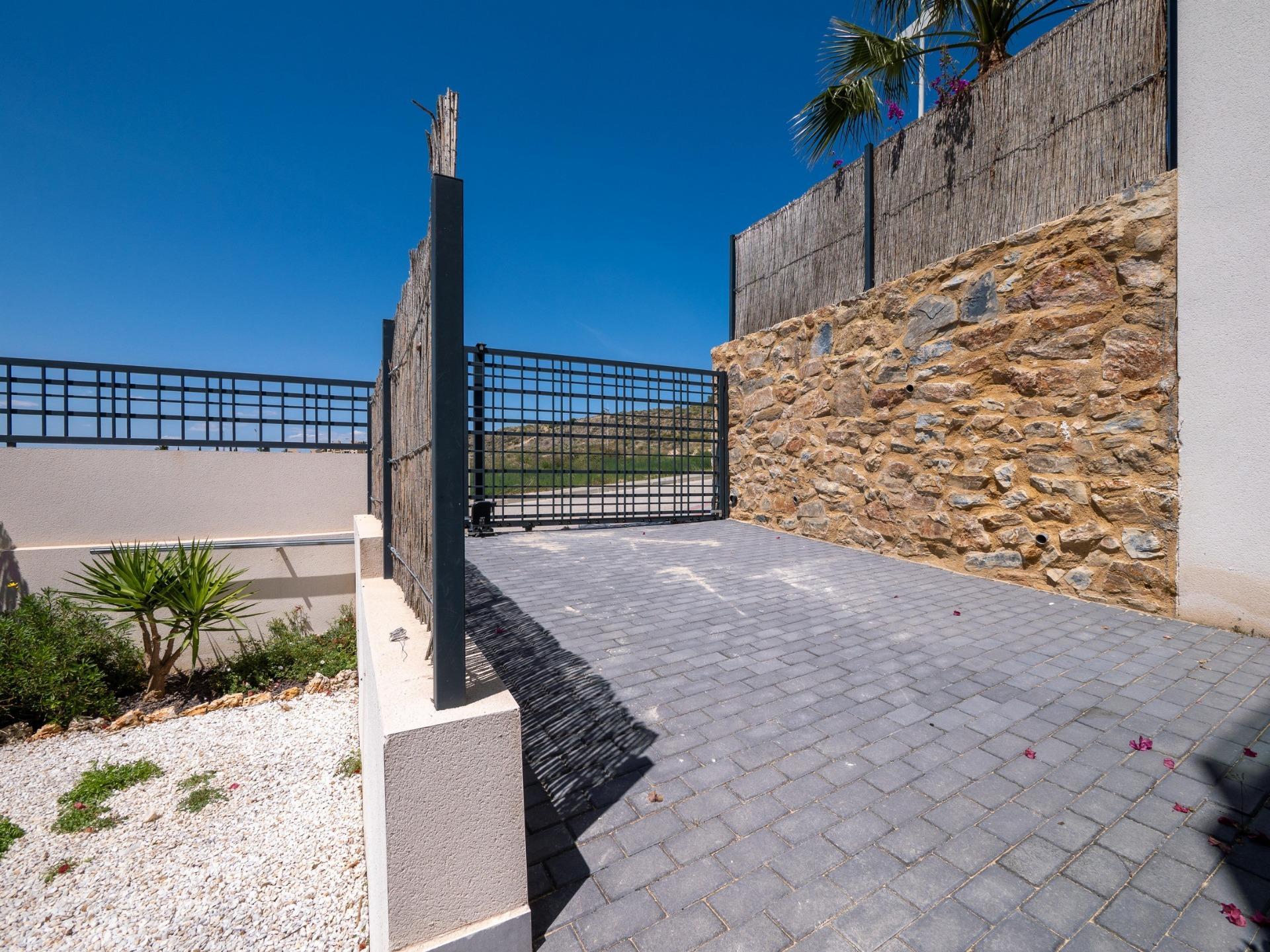 Venta de villa en Algorfa