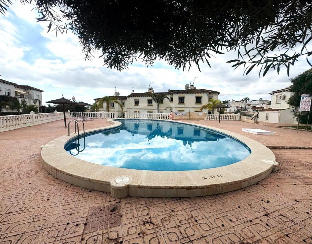Venta de bungalow en San Miguel de Salinas