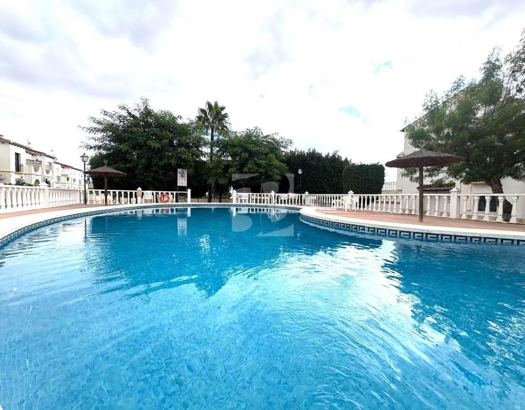 Venta de bungalow en San Miguel de Salinas