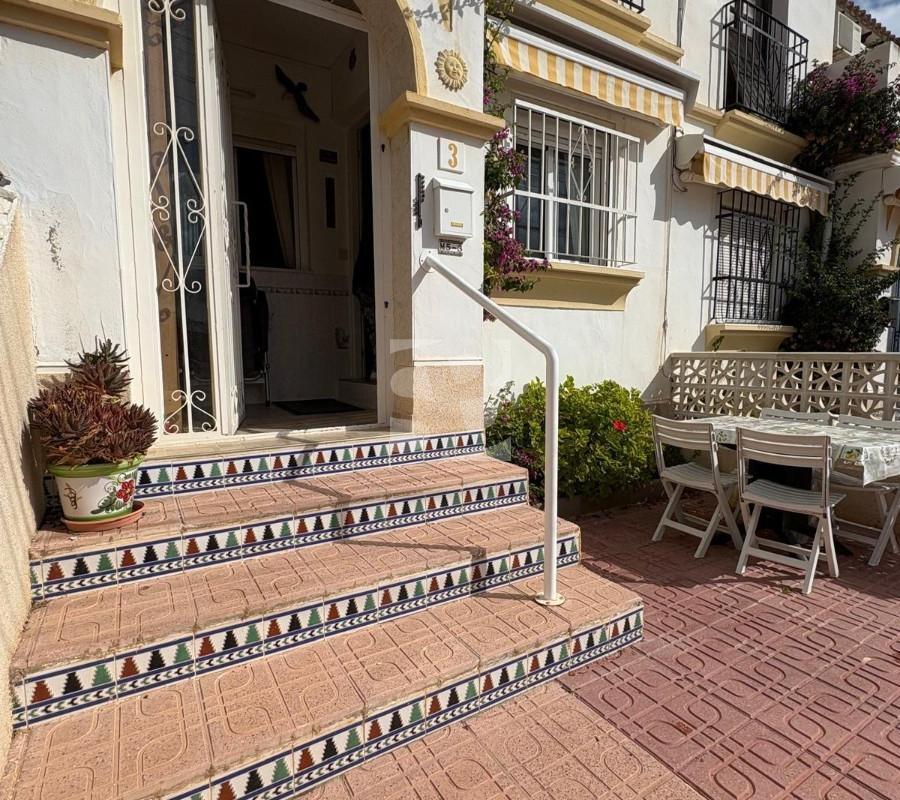 Venta de bungalow en San Miguel de Salinas