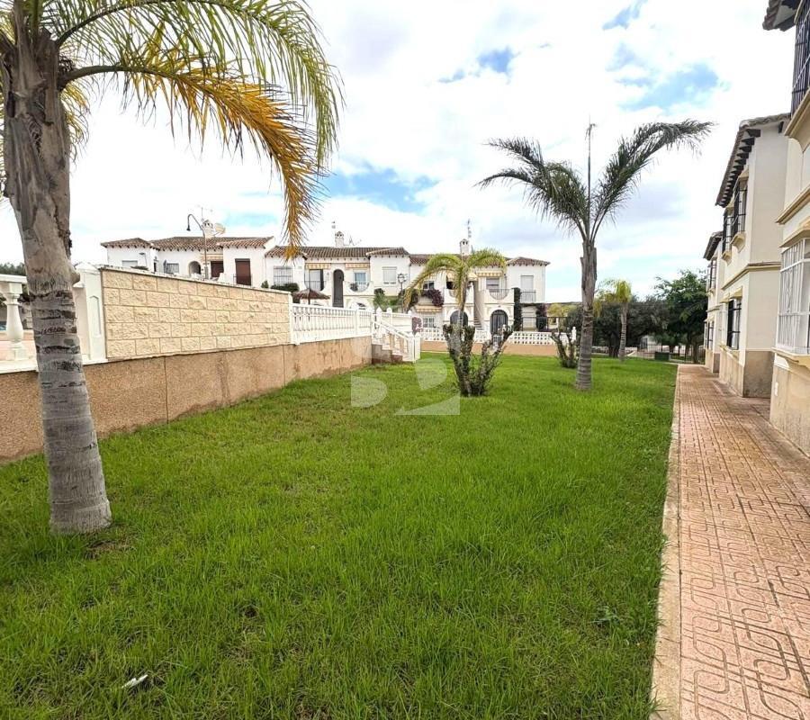 Venta de bungalow en San Miguel de Salinas