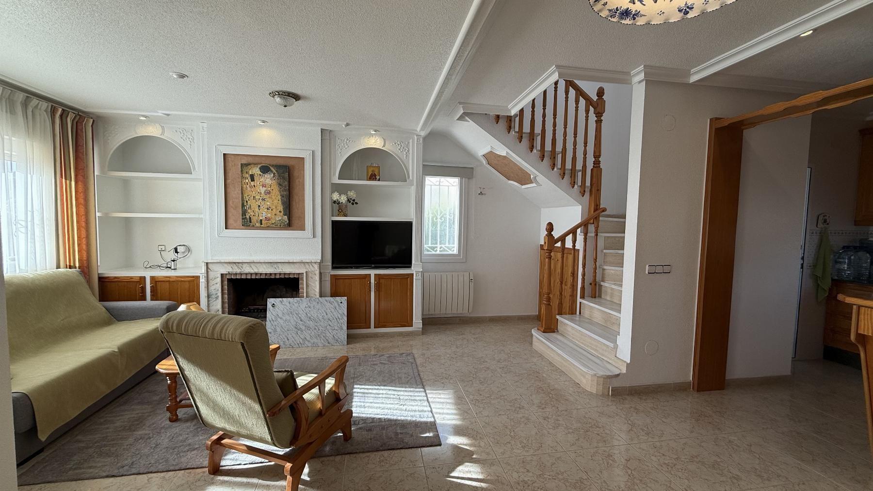 Venta de chalet en San Miguel de Salinas