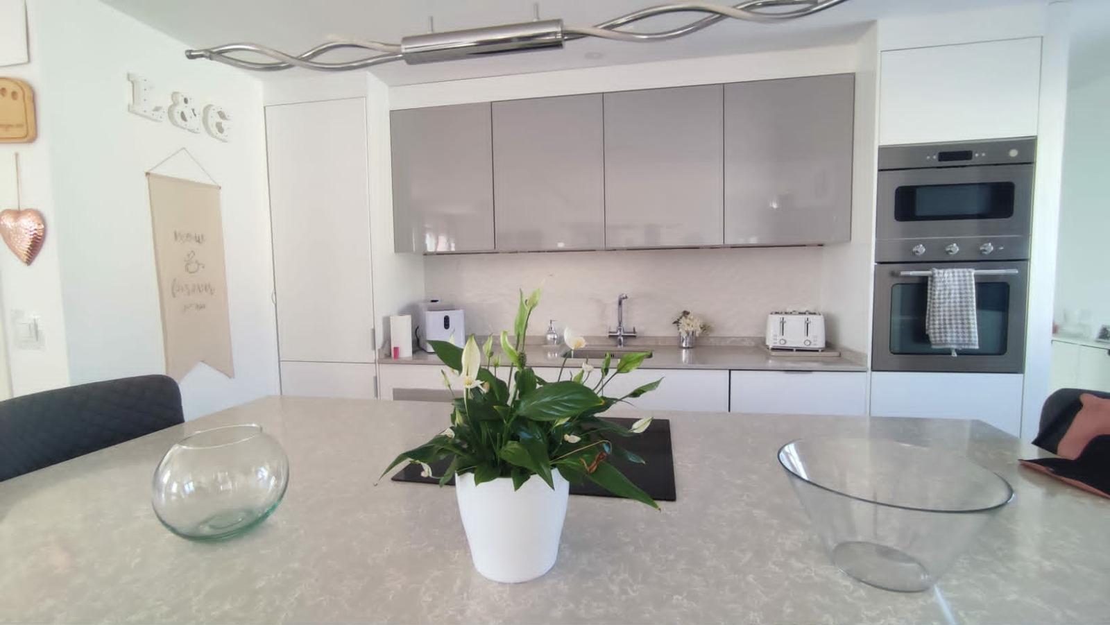 Venta de villa en San Miguel de Salinas