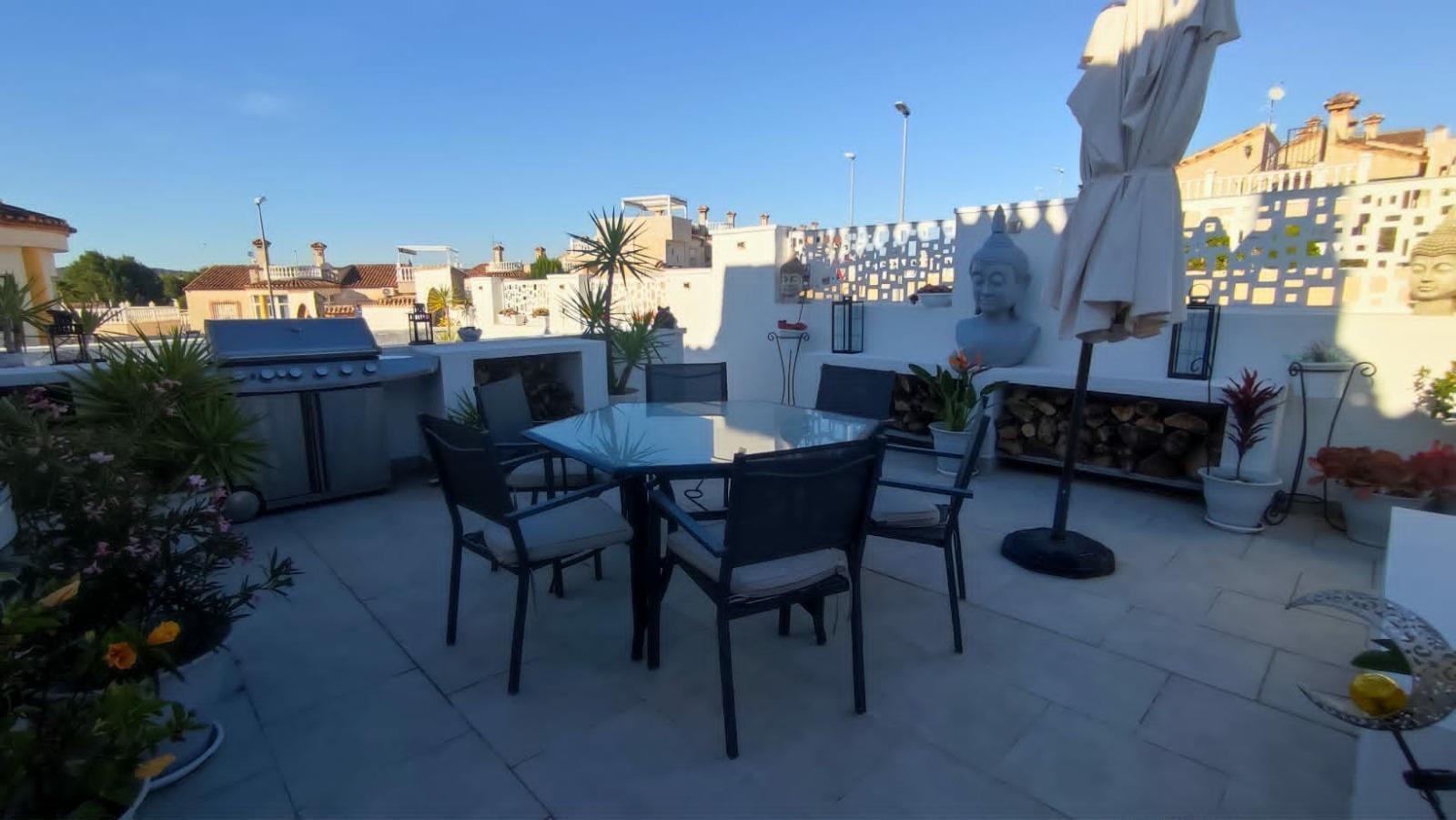 Venta de villa en San Miguel de Salinas