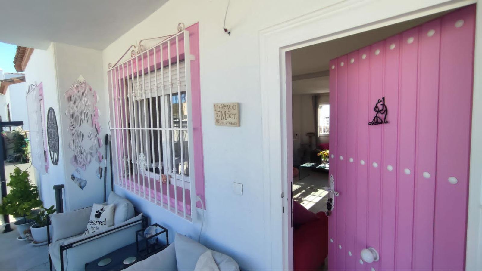 Venta de villa en San Miguel de Salinas