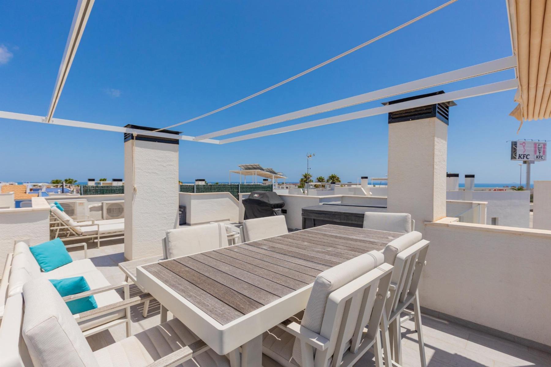 Venta de chalet en Orihuela Costa