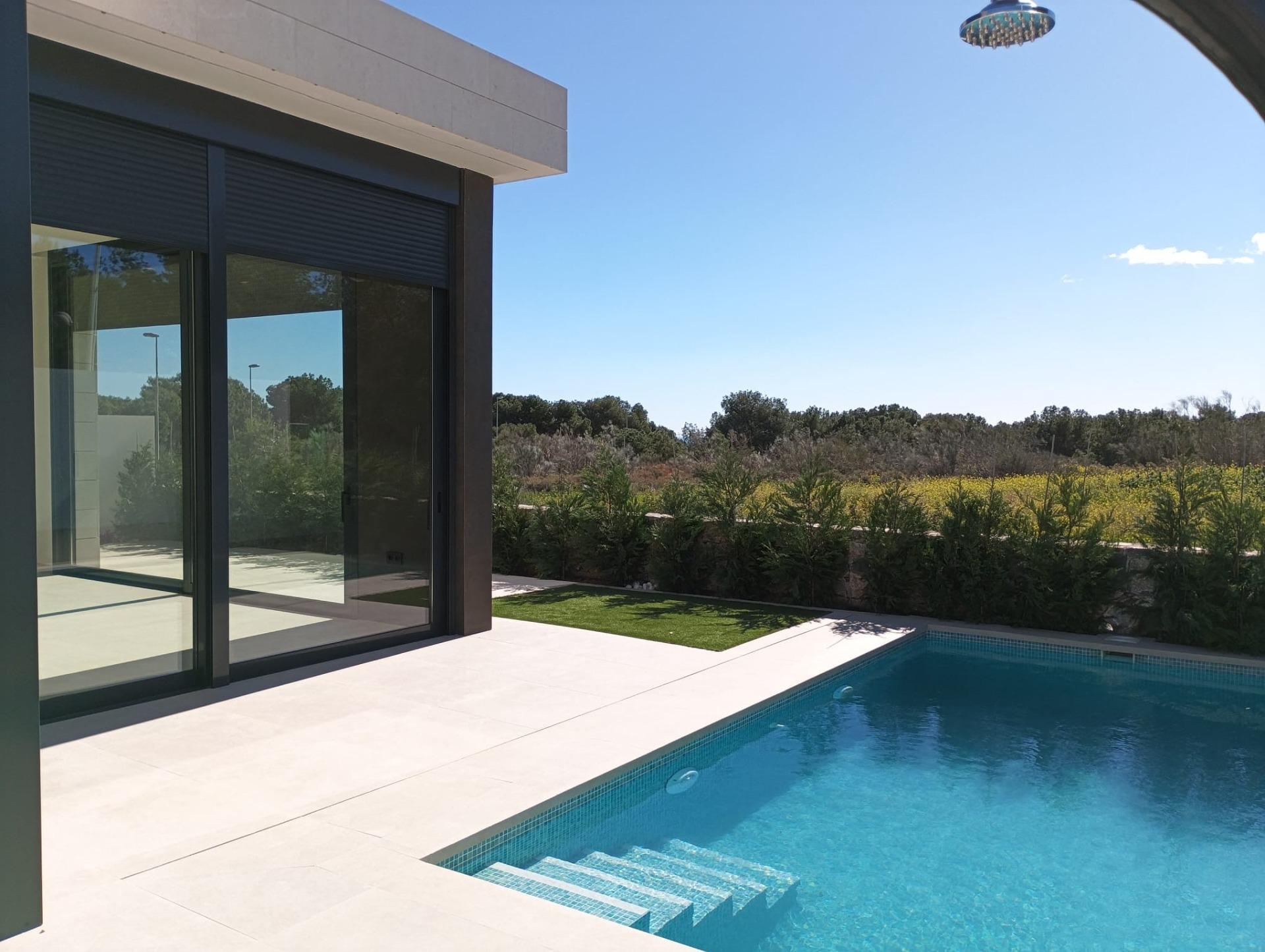 Venta de villa en Pilar de La Horadada