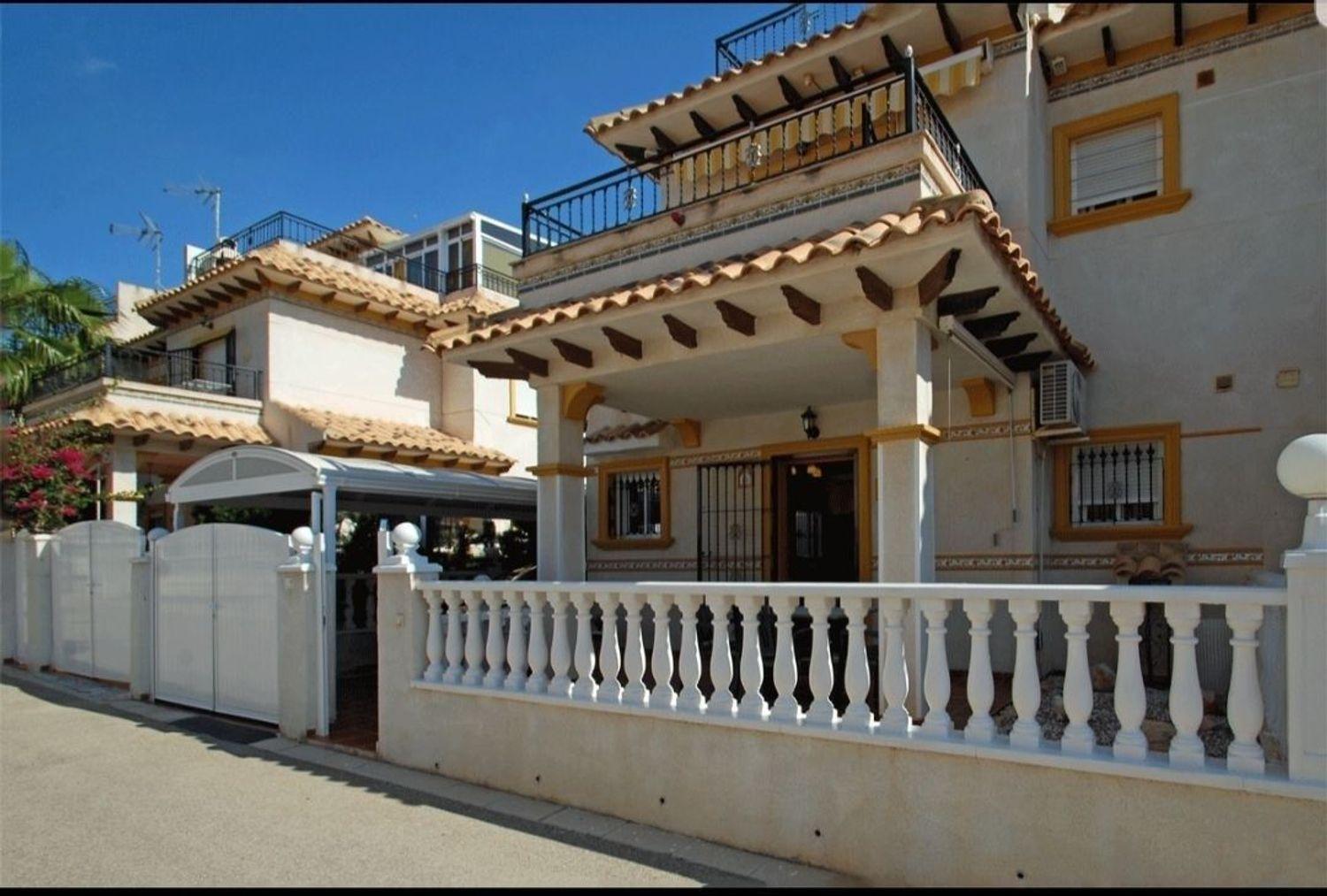 Venta de dúplex en Orihuela Costa