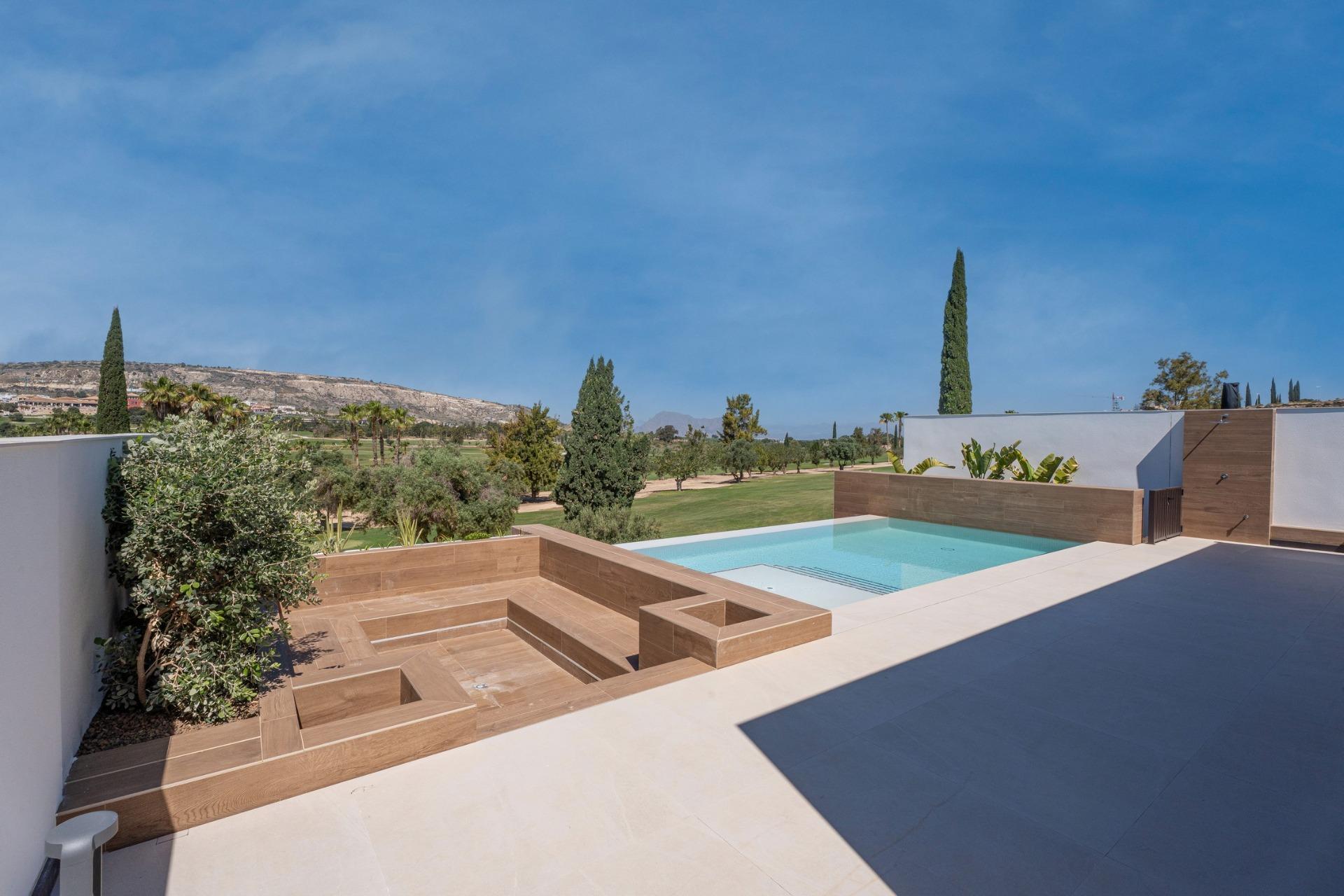 Venta de villa en Algorfa