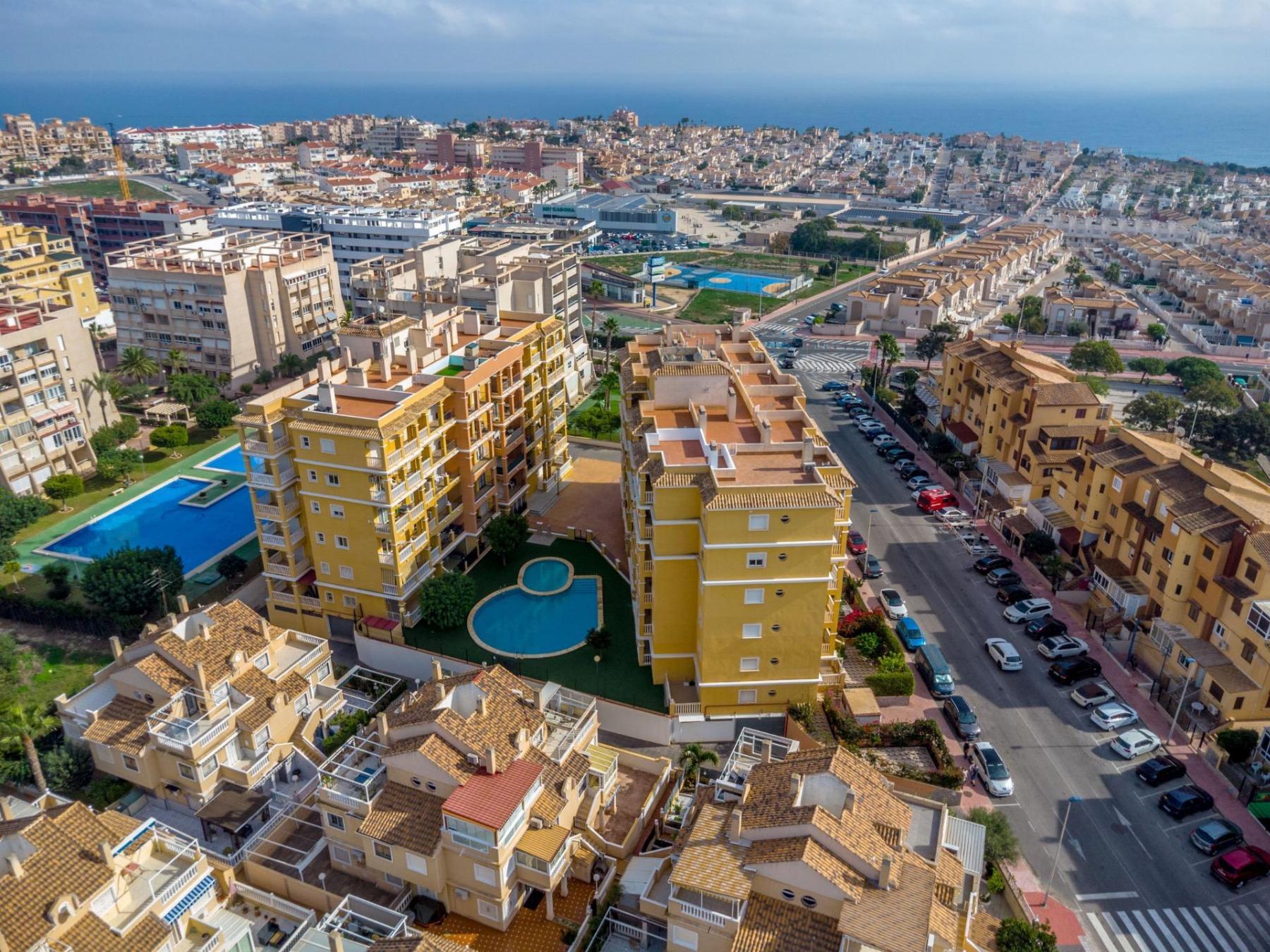 For sale of penthouse in Orihuela Costa